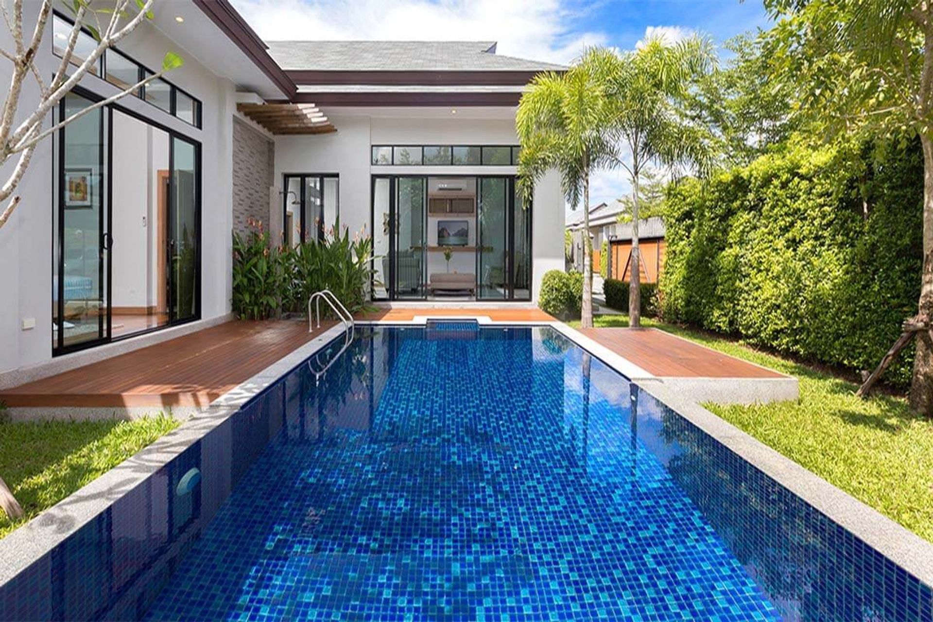 House in Ban Pa Sak, Phuket 12333726