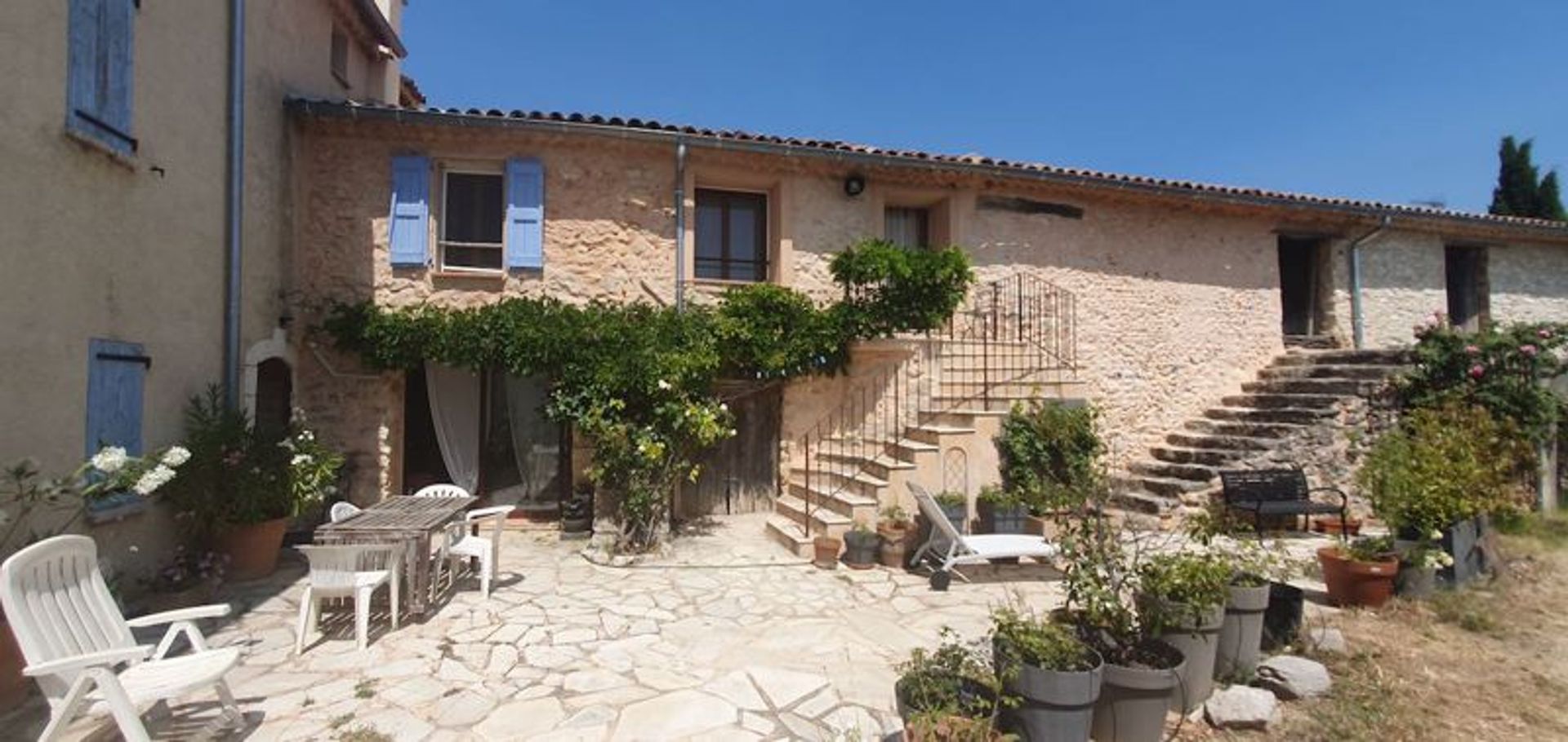 Huis in Quinson, Provence-Alpes-Côte d'Azur 12334471