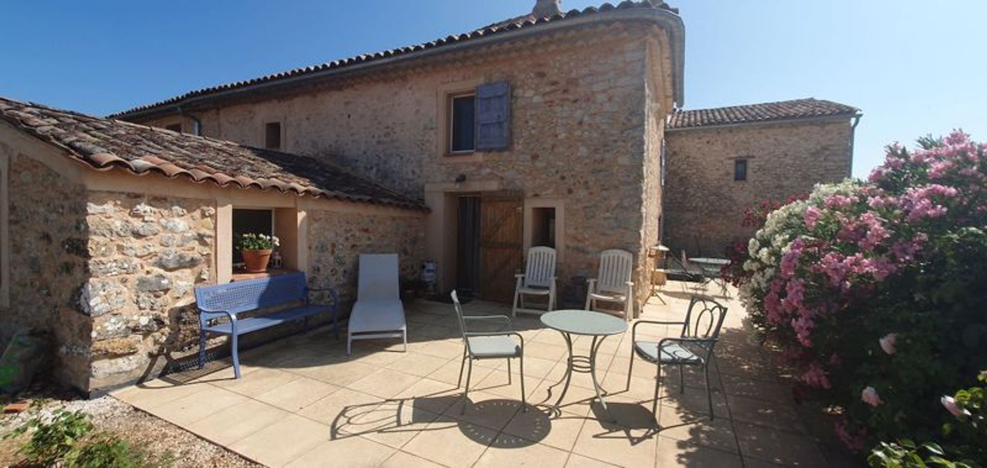 Huis in Quinson, Provence-Alpes-Côte d'Azur 12334471