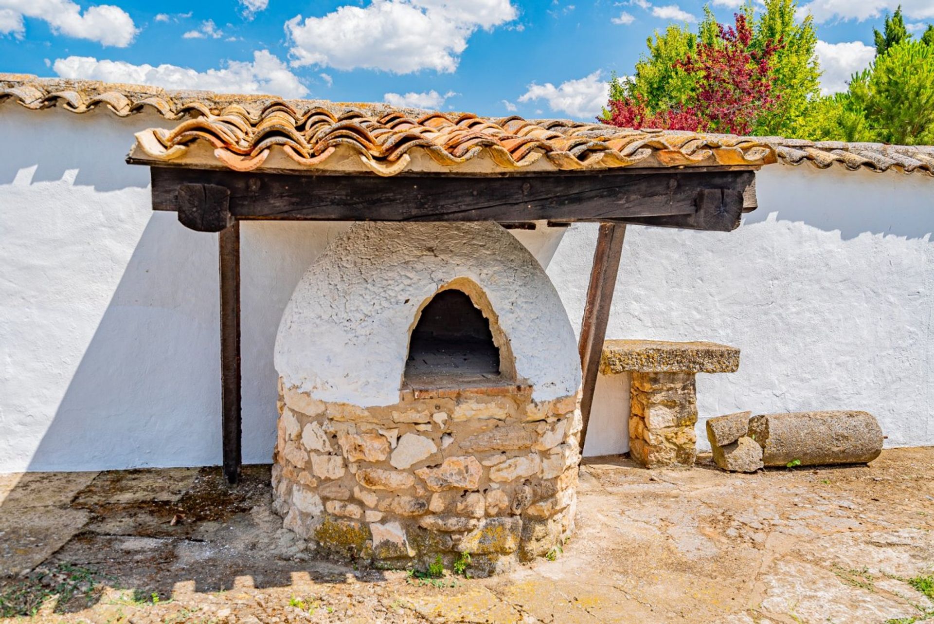 Inny w Almodóvar del Pinar, Castile-La Mancha 12334669