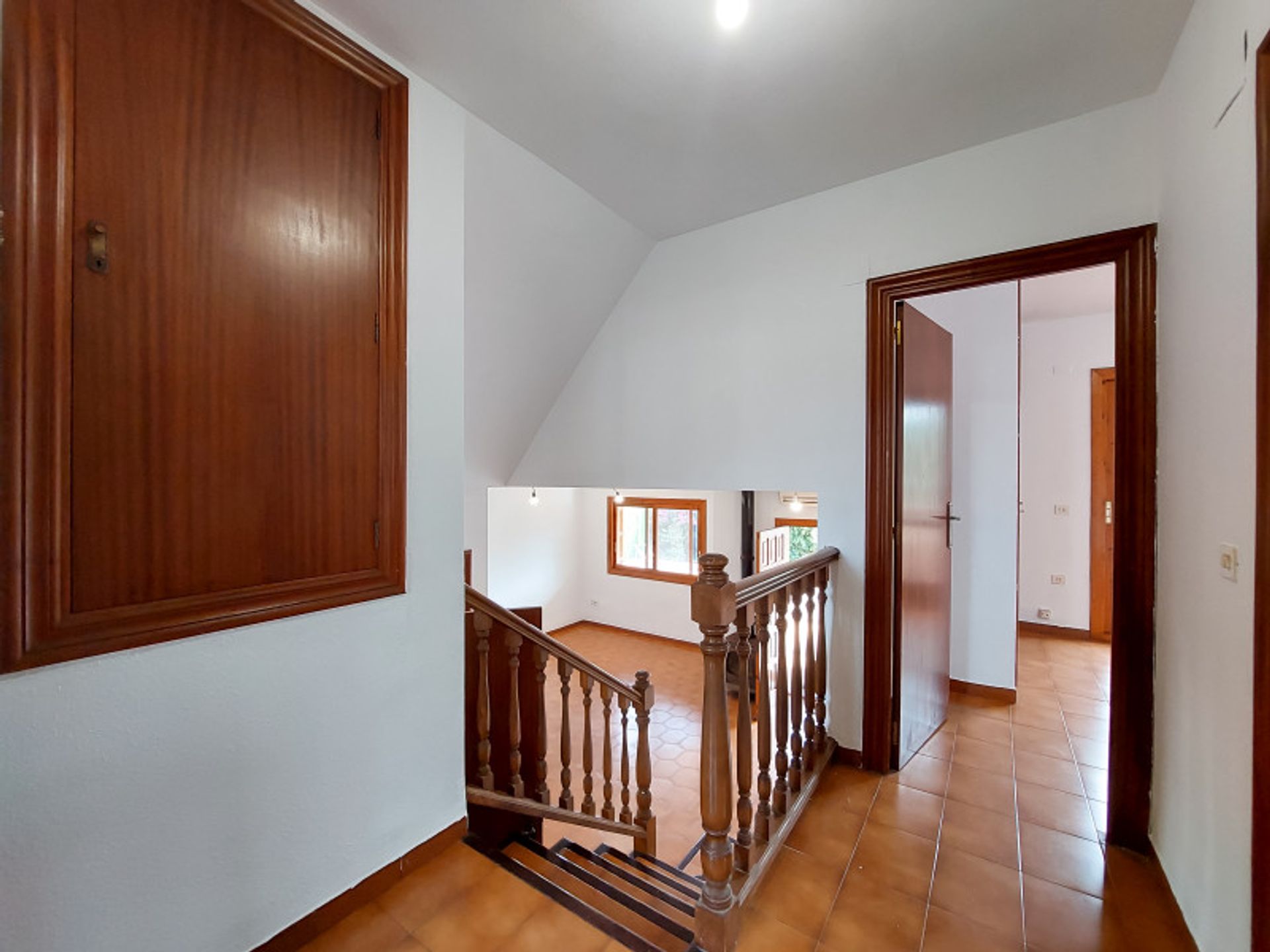 Annen i Barrio-Mar, Valencia 12334797