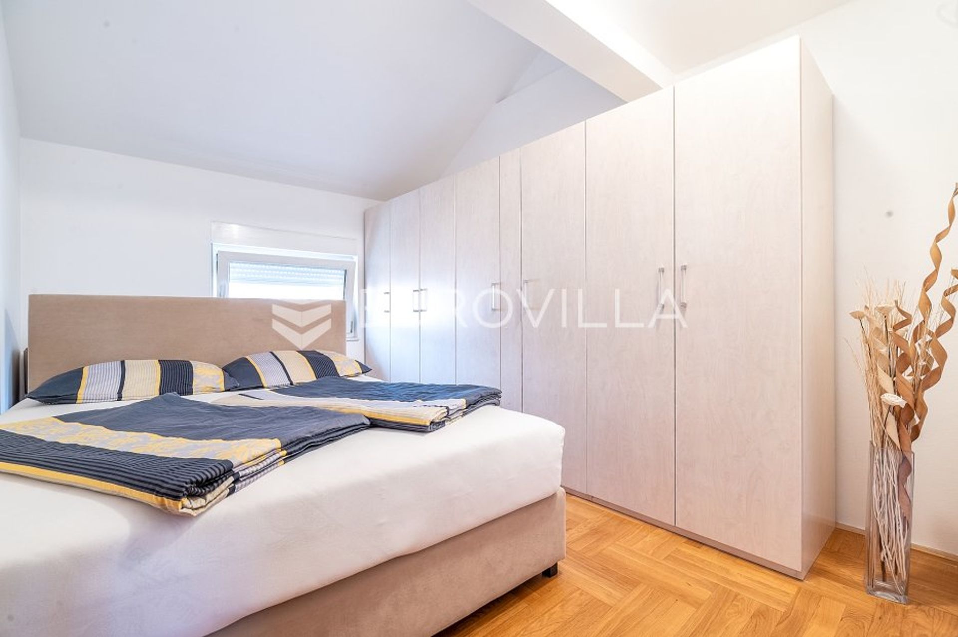 Condominio nel Vrapce, Zagreb, Grad 12335383