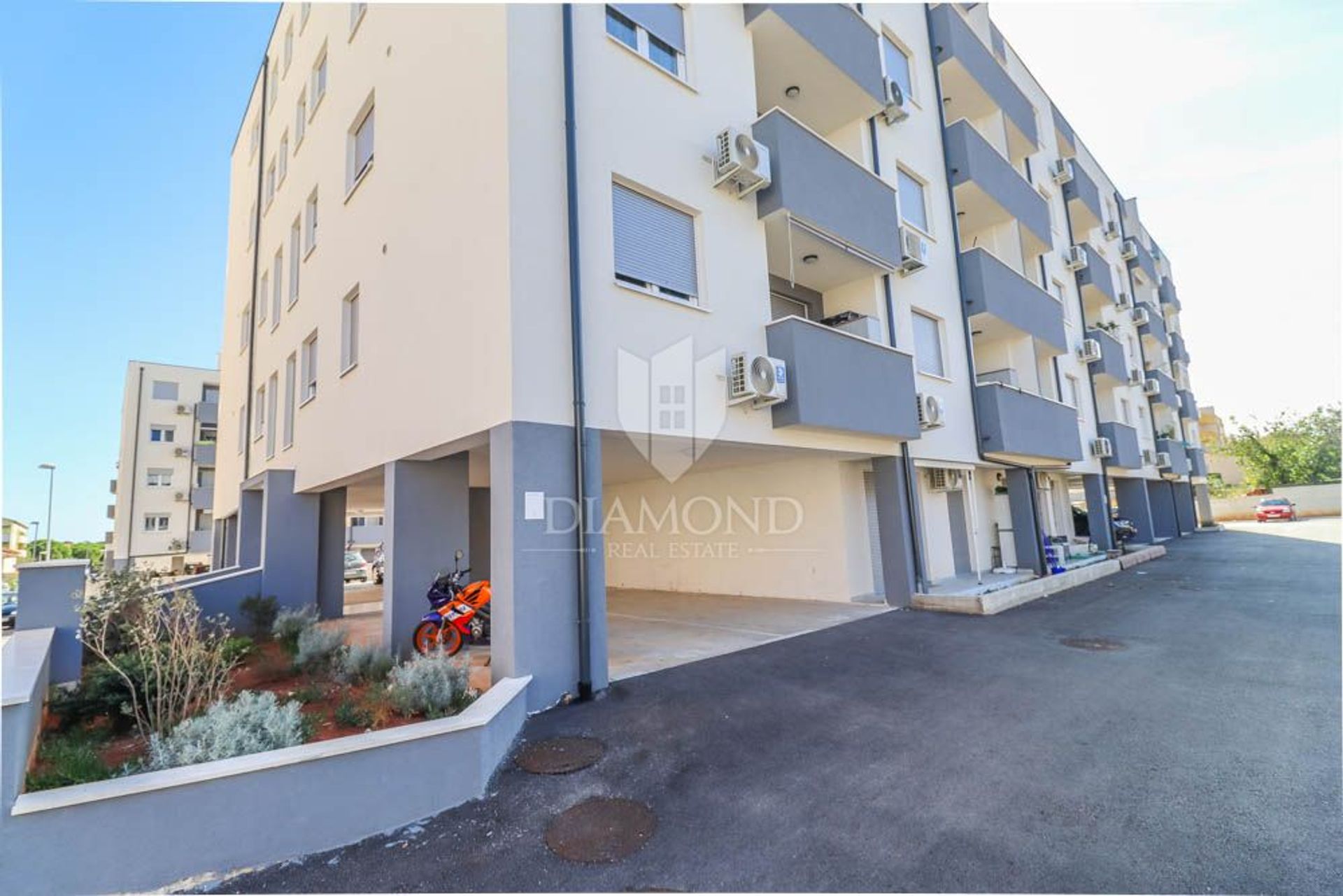 Condominio en Pula, Istarska županija 12335506