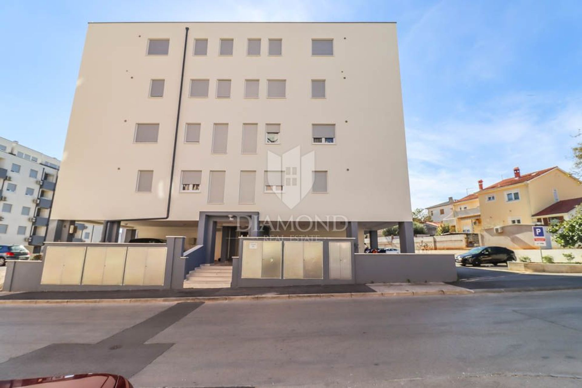 Condominio en Pula, Istarska županija 12335506