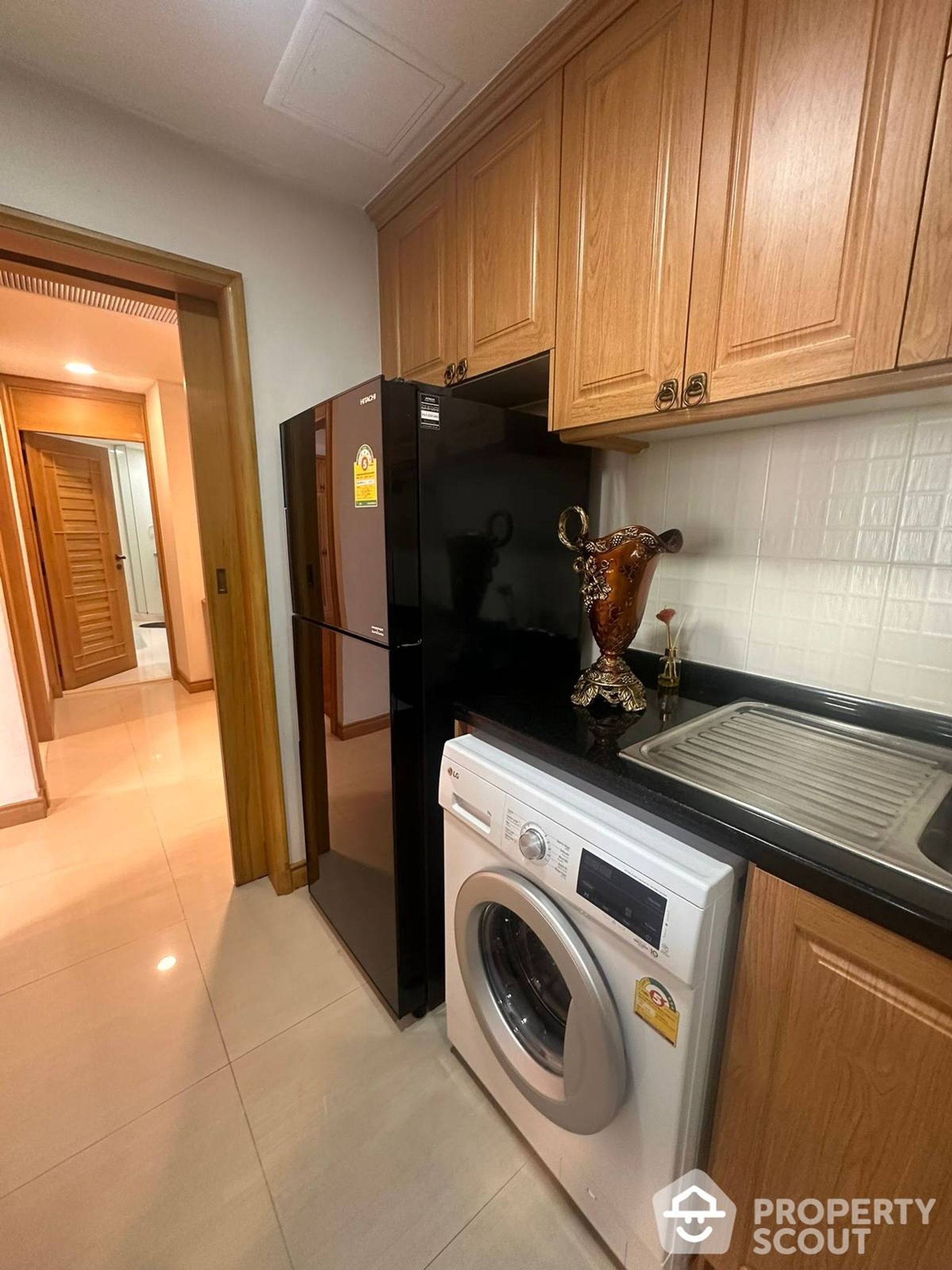 Condominium in Watthana, Krung Thep Maha Nakhon 12335851