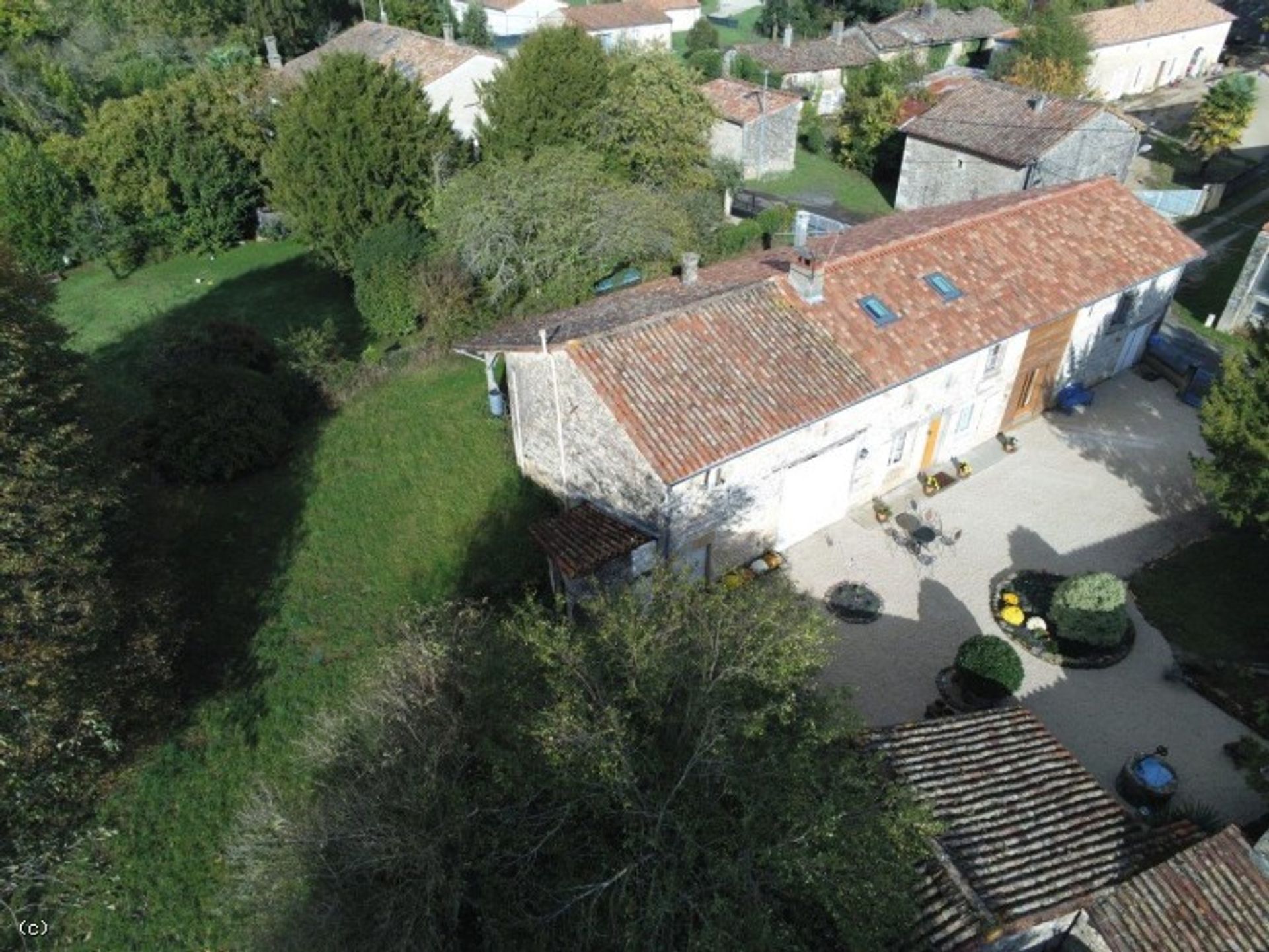 House in Ruffec, Nouvelle-Aquitaine 12336530