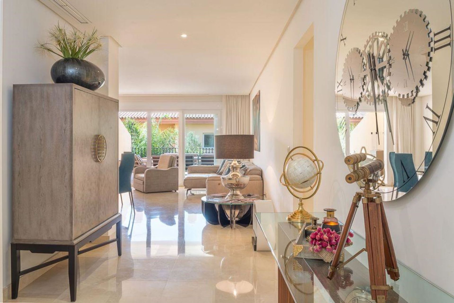 Condominium dans San Pedro de Alcántara, Andalousie 12336764