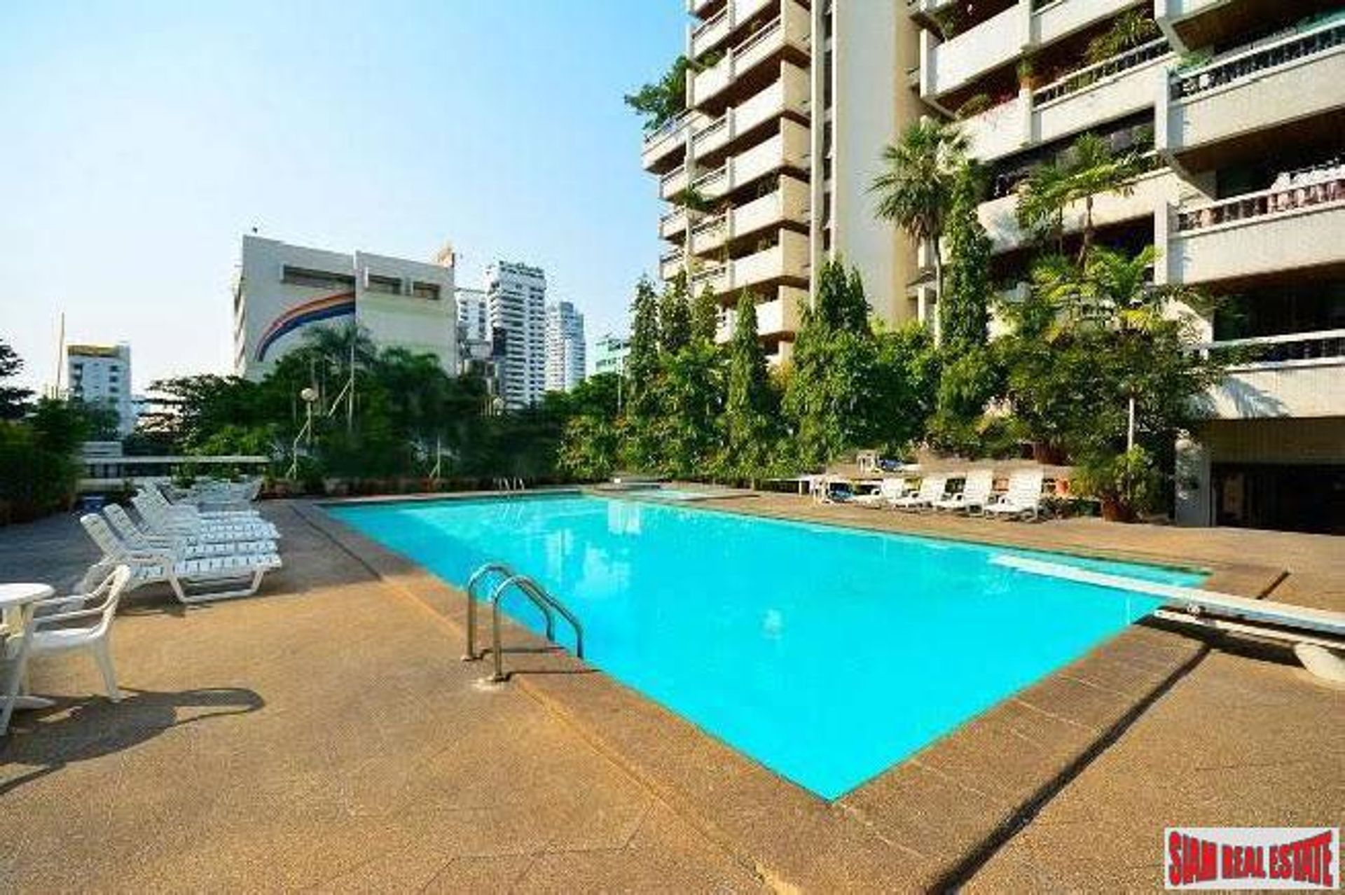 Condominio en Bang Rak, Krung Thep Maha Nakhon 12336858