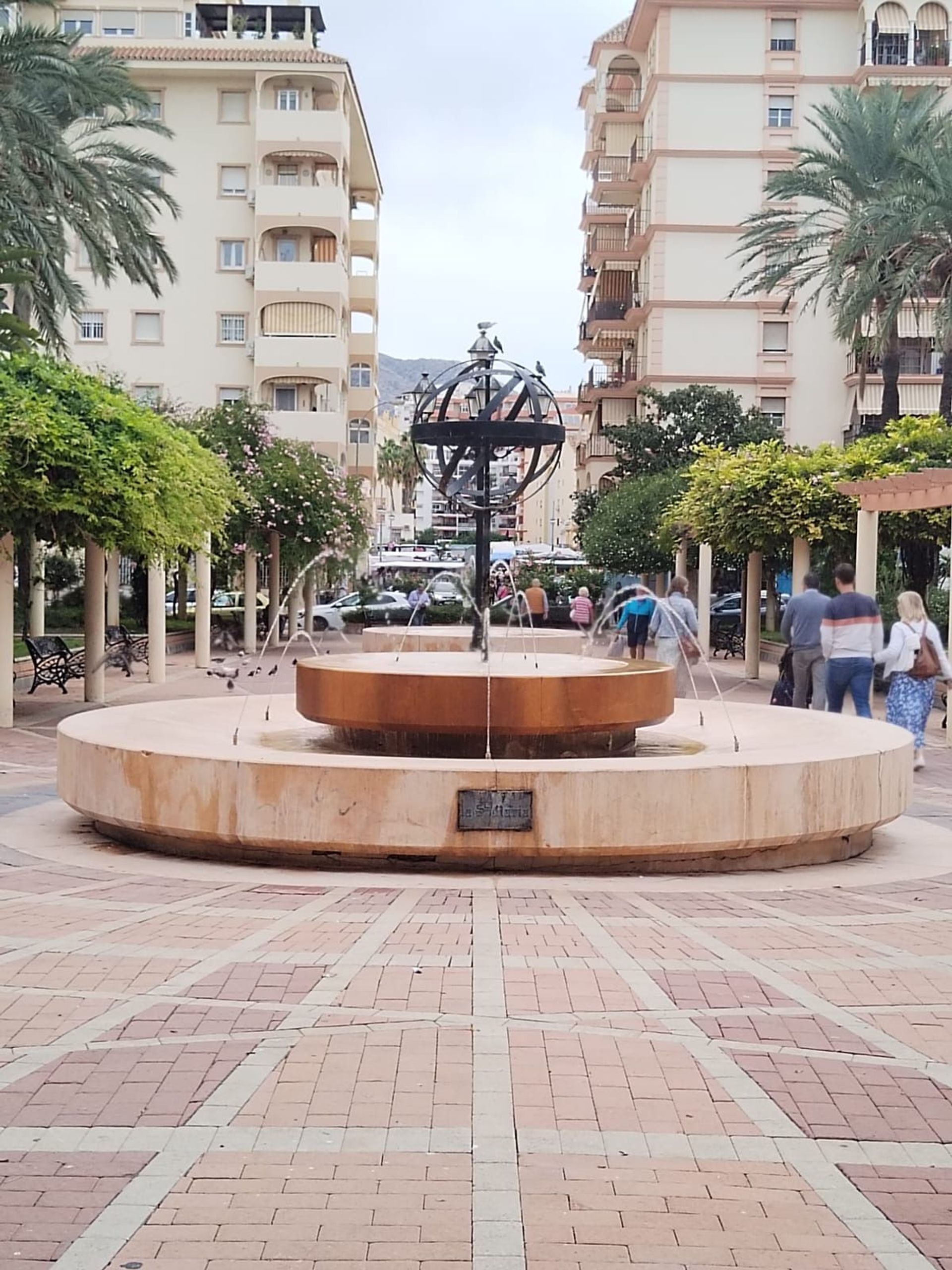 सम्मिलित में Fuengirola, Andalusia 12337500