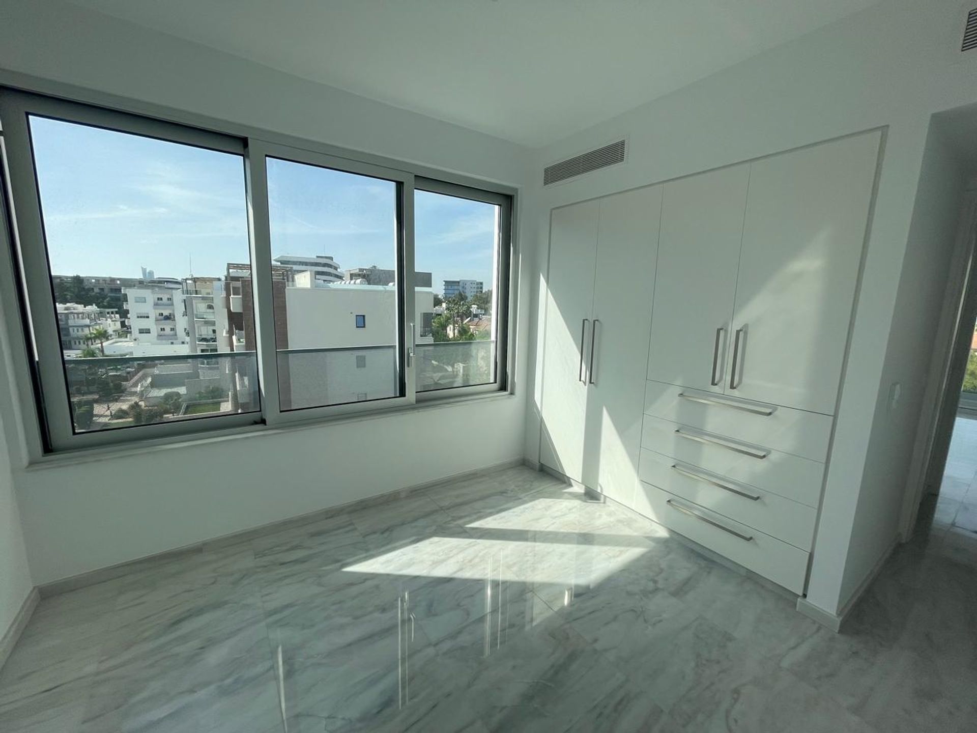 Condominium in Germasogeia, Limassol 12338966