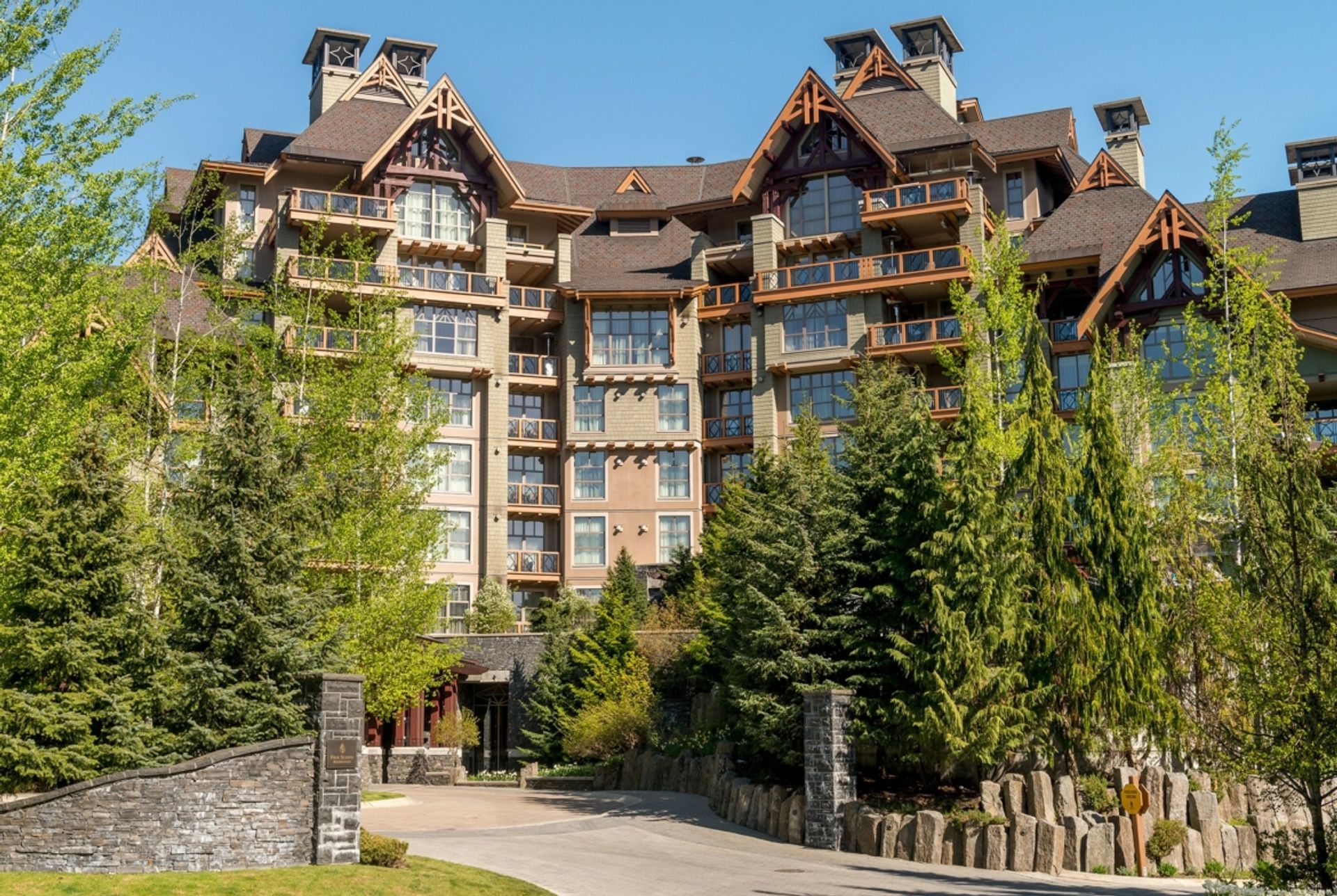 Kondominium dalam Whistler, British Columbia 12339731