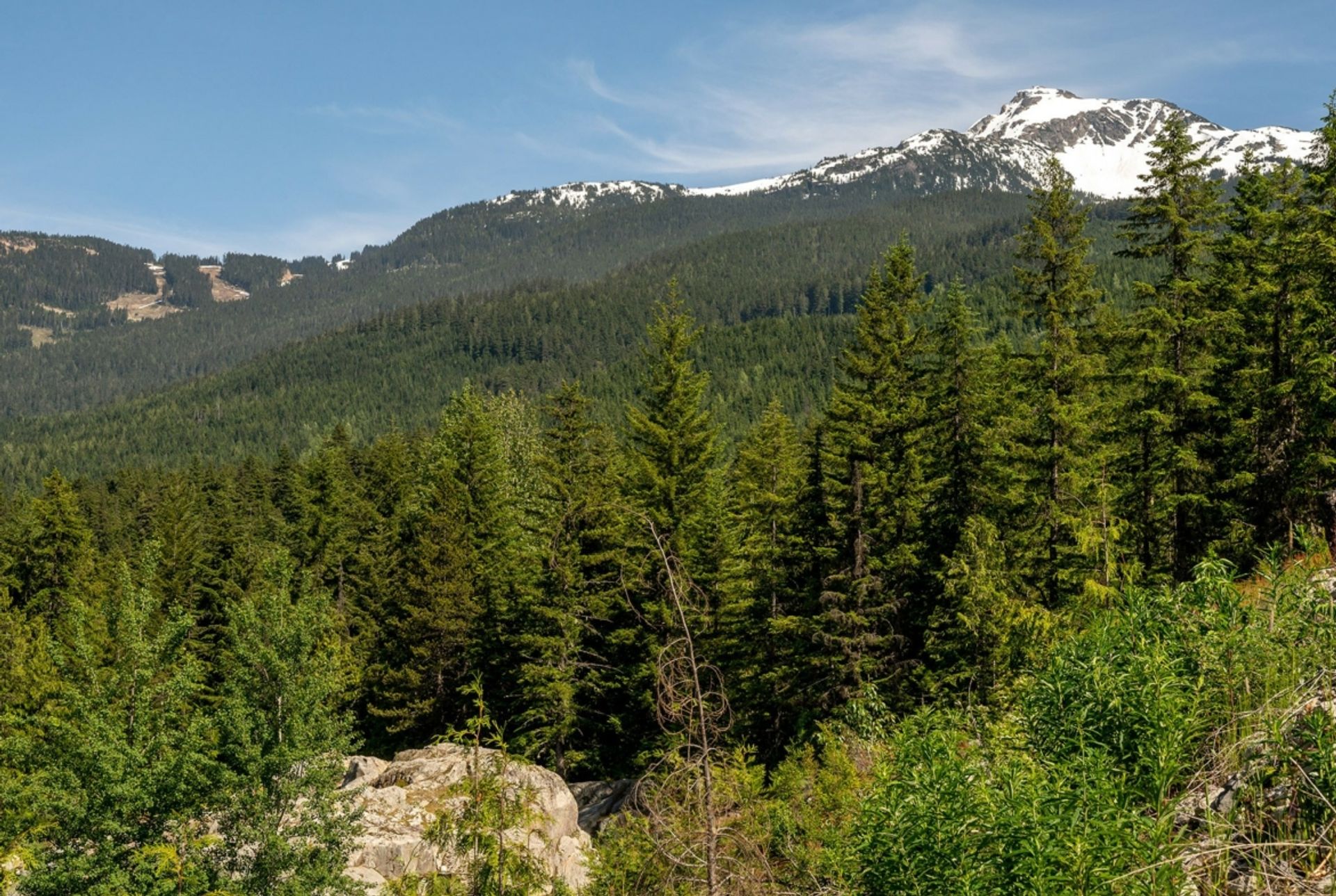 Земельные участки в Whistler, British Columbia 12339771