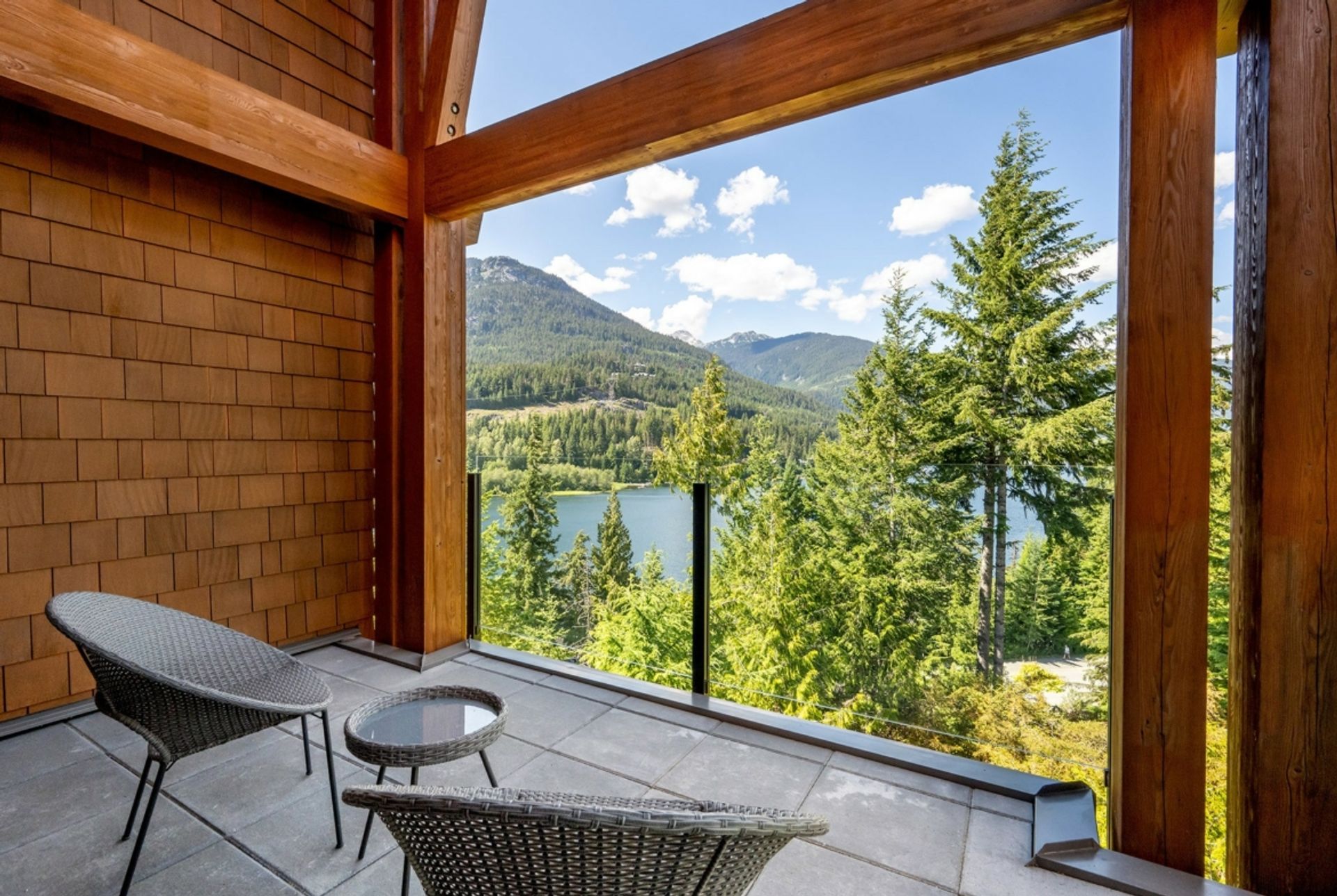 Haus im Whistler, British Columbia 12339772