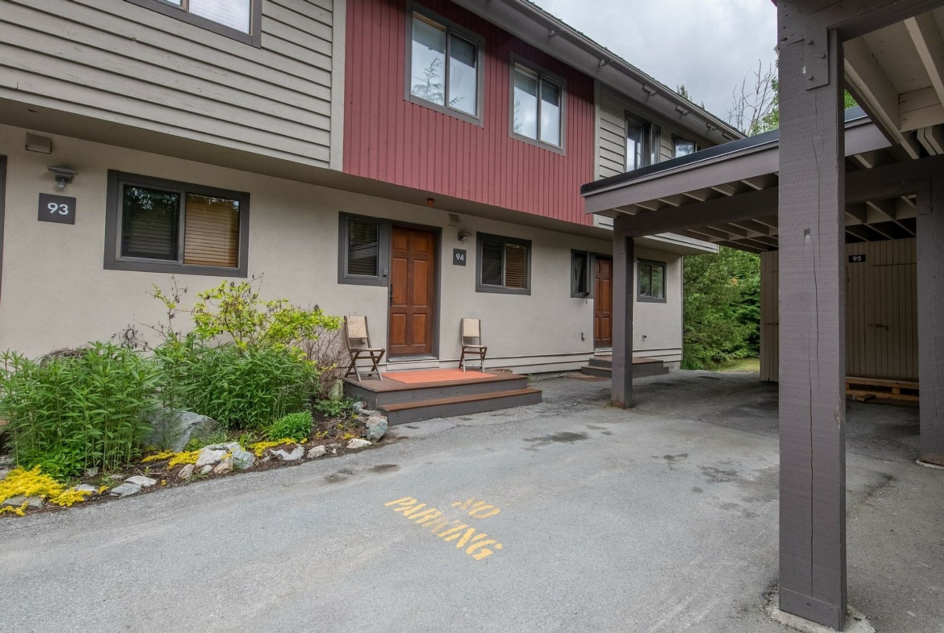 Rumah di Whistler, British Columbia 12339778