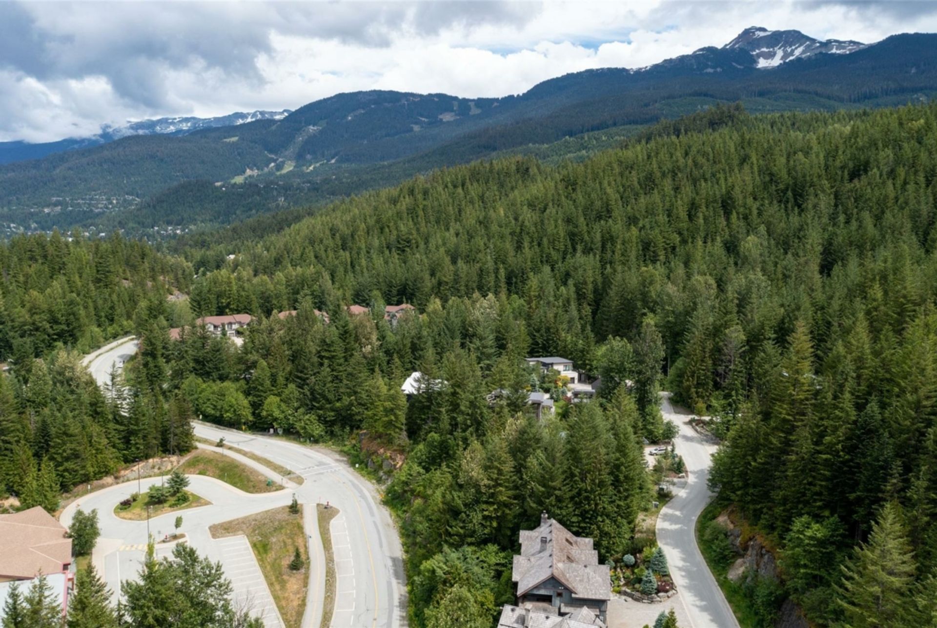 भूमि में Whistler, British Columbia 12339801