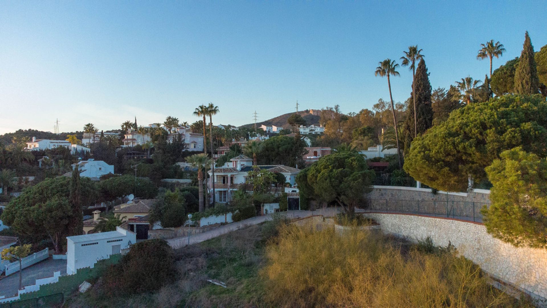 Tierra en Fuengirola, Andalucía 12340221