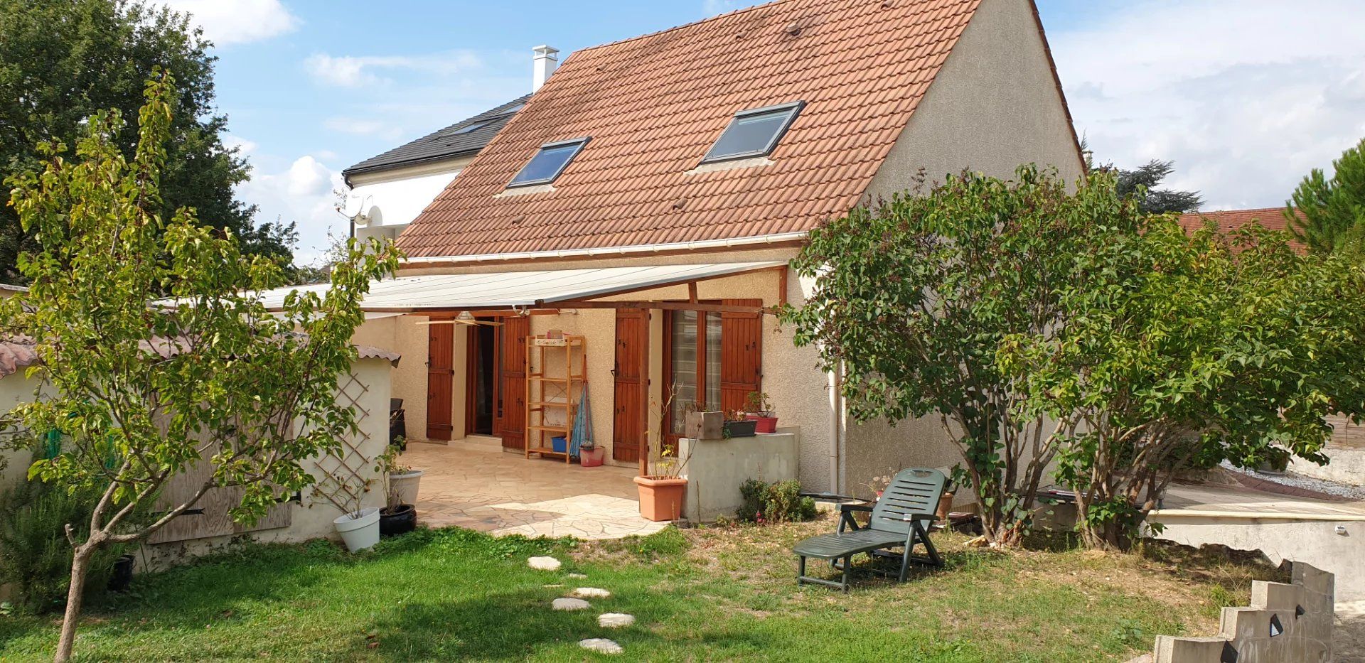 Casa nel Noisy-le-Grand, Ile-de-France 12341015