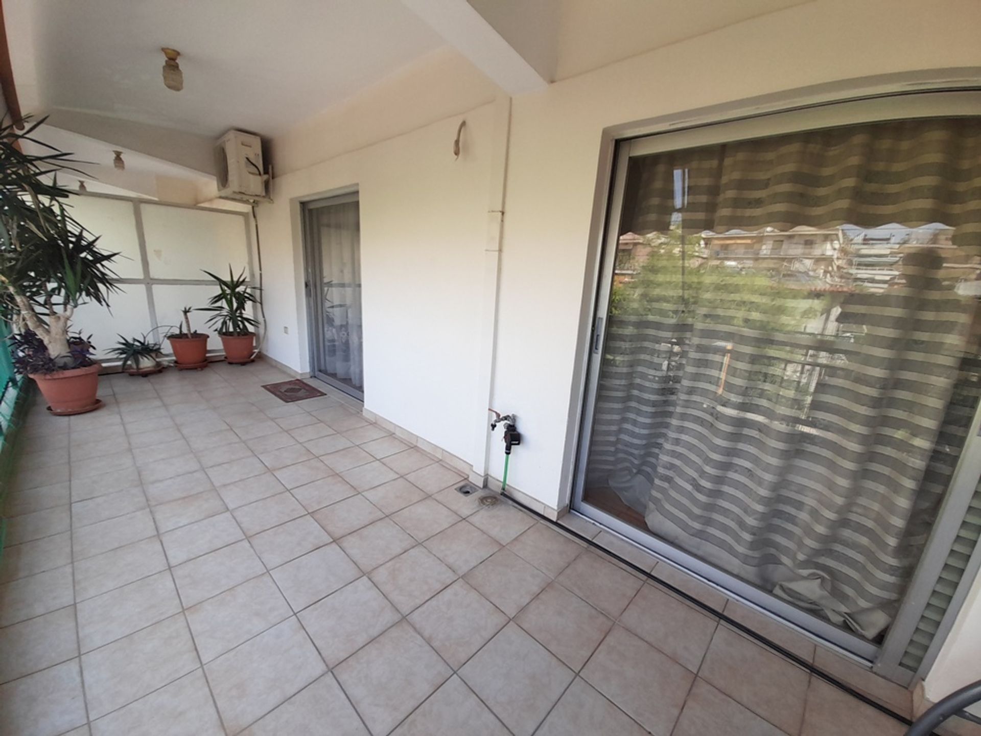 Condominio en Palaio Faliro,  12341461