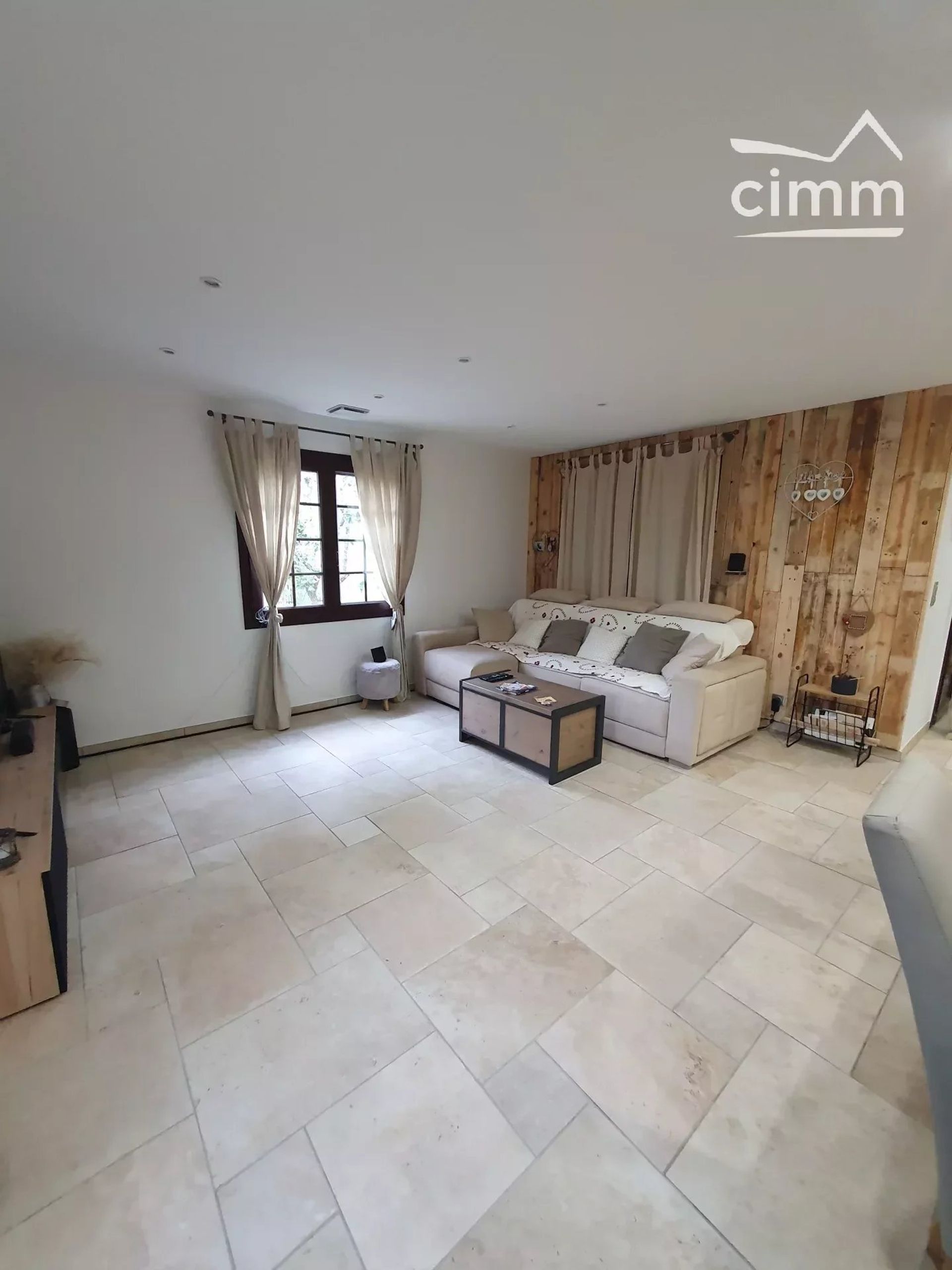 Rumah di Saint-Etienne-les-Orgues, Provence-Alpes-Cote d'Azur 12343251