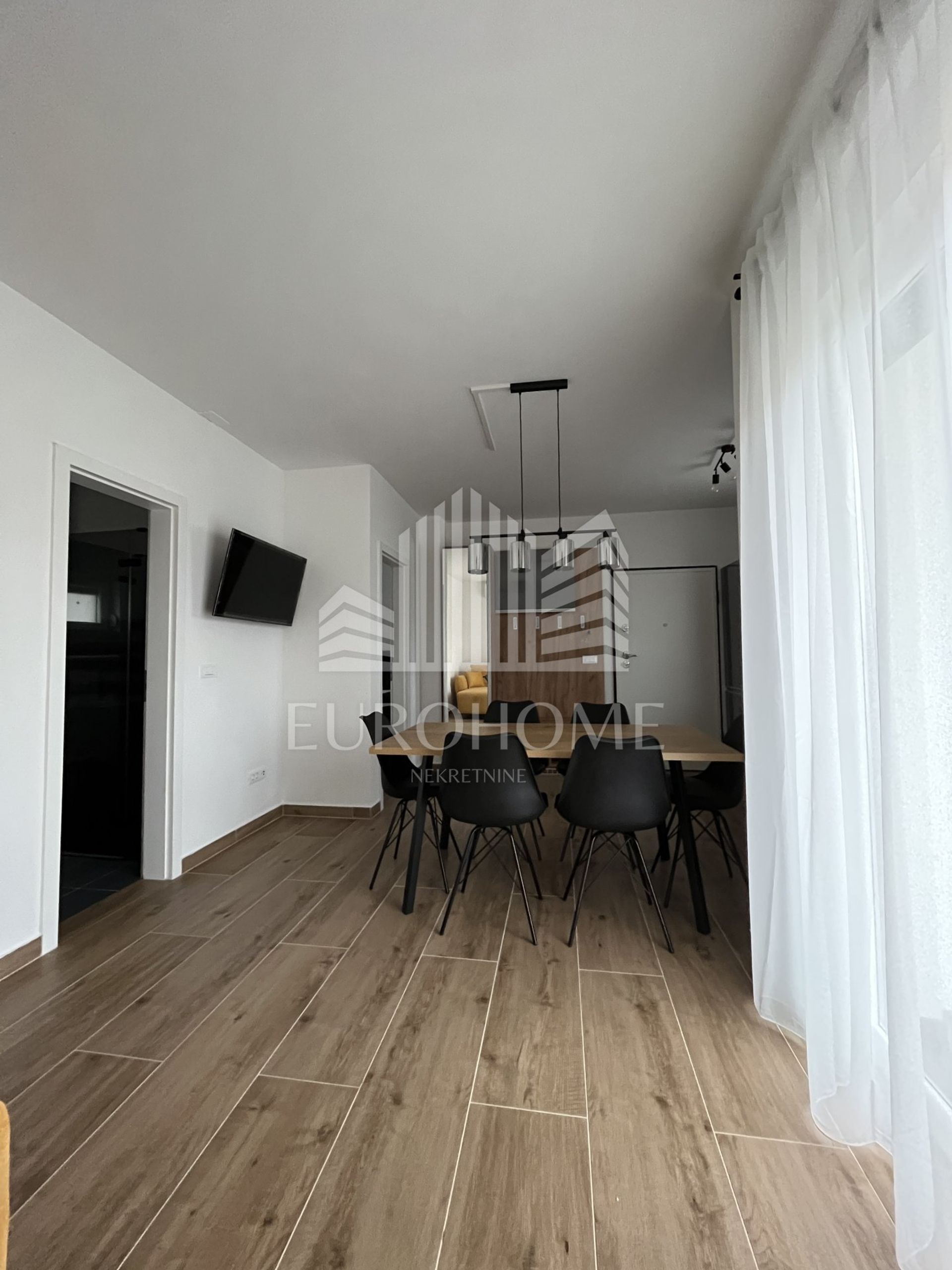 Condominio en Nin, Zadar County 12343963