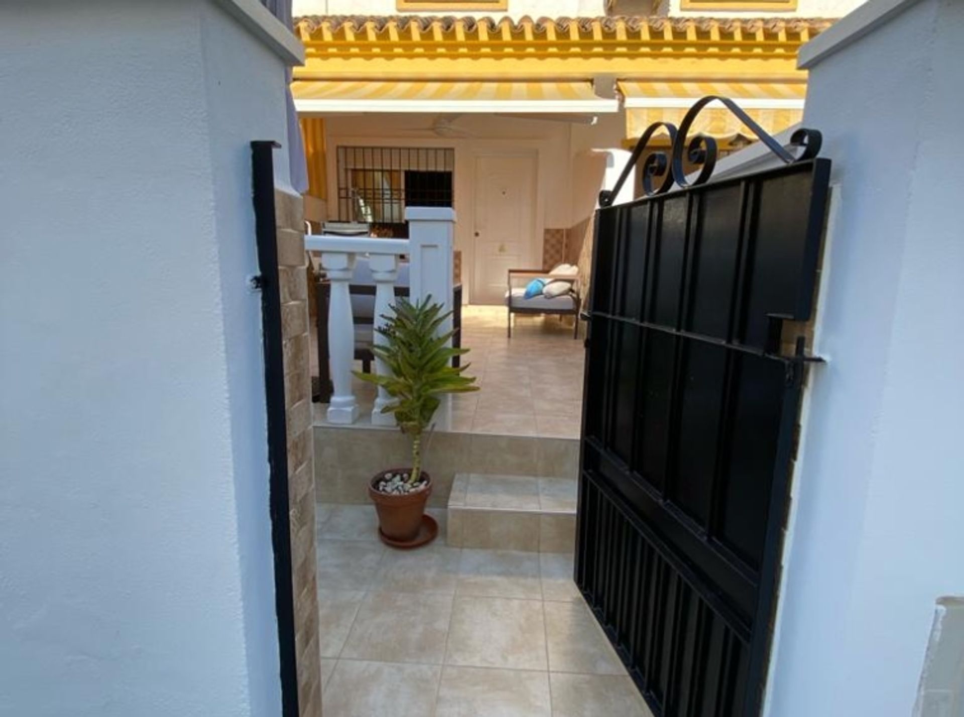 rumah dalam La Horadada, Valencia 12344596