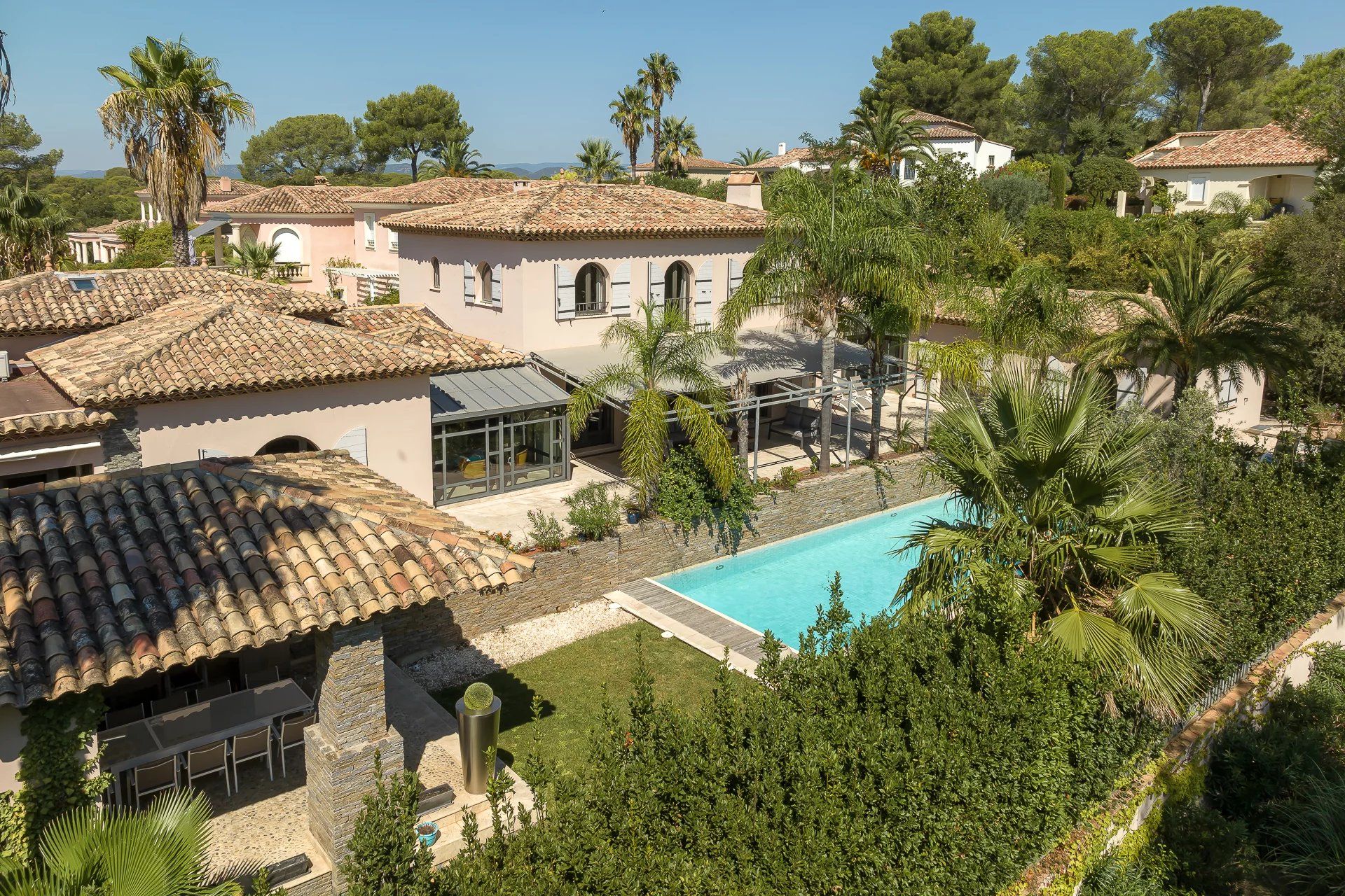 casa no Frejus, Provence-Alpes-Cote d'Azur 12347098