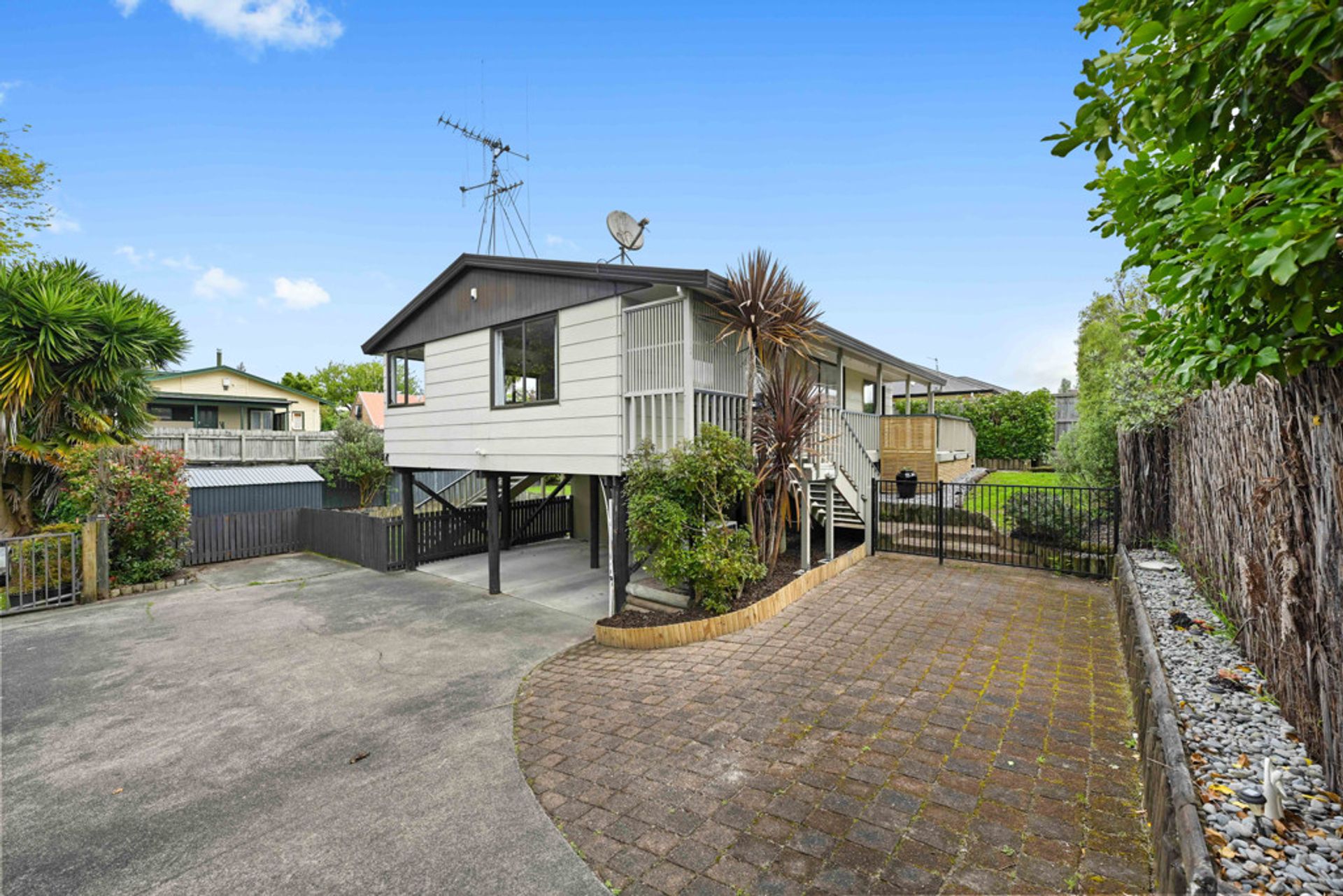 Condominium in Hamilton, Waikato 12347248