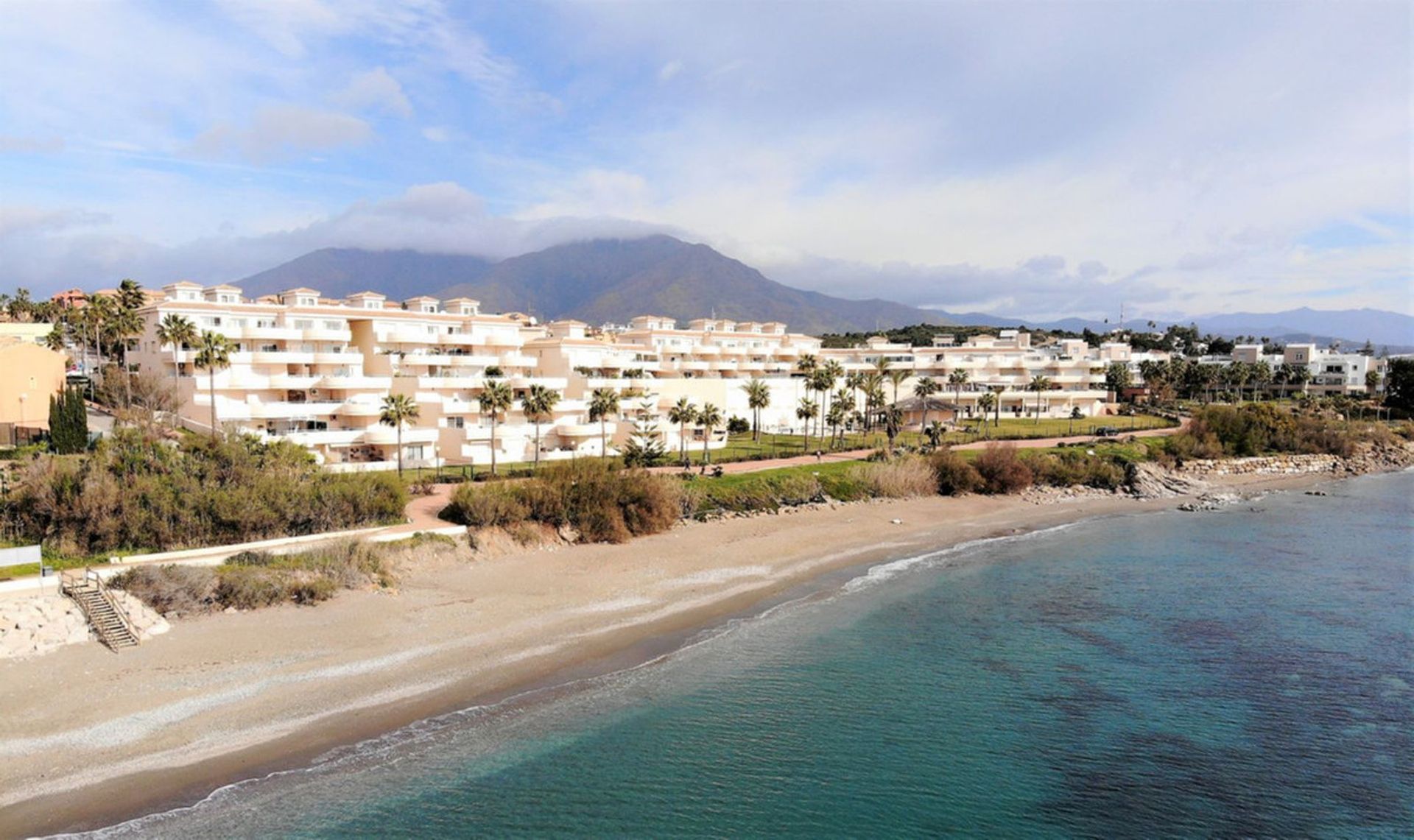 Kondominium w Estepona, Andaluzja 12347286