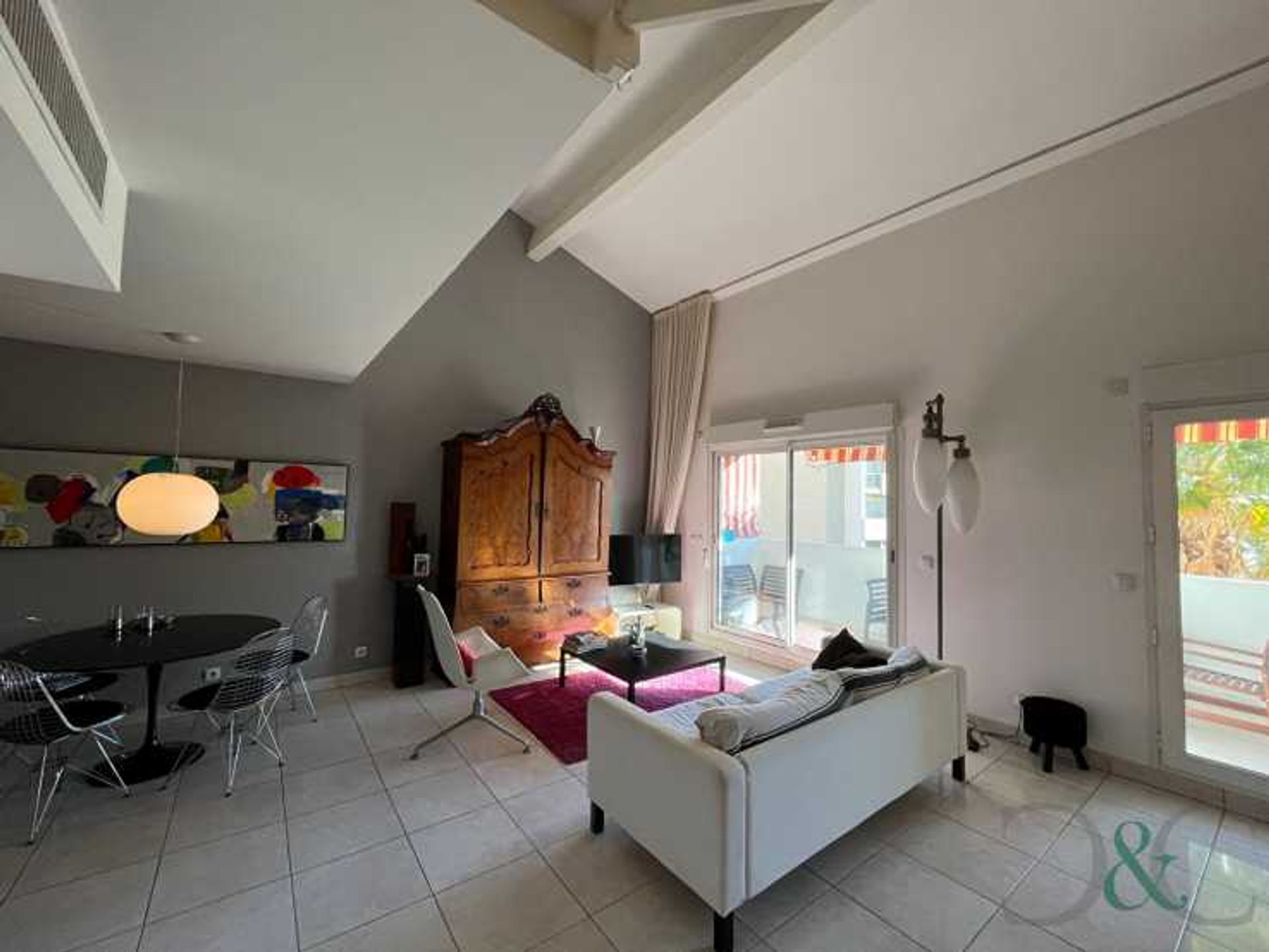 קוֹנדוֹמִינִיוֹן ב Le Lavandou, Provence-Alpes-Cote d'Azur 12347783