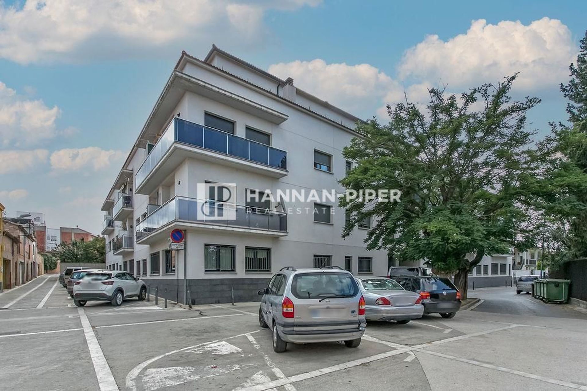 Condominium dans Pierre, Catalogne 12348405