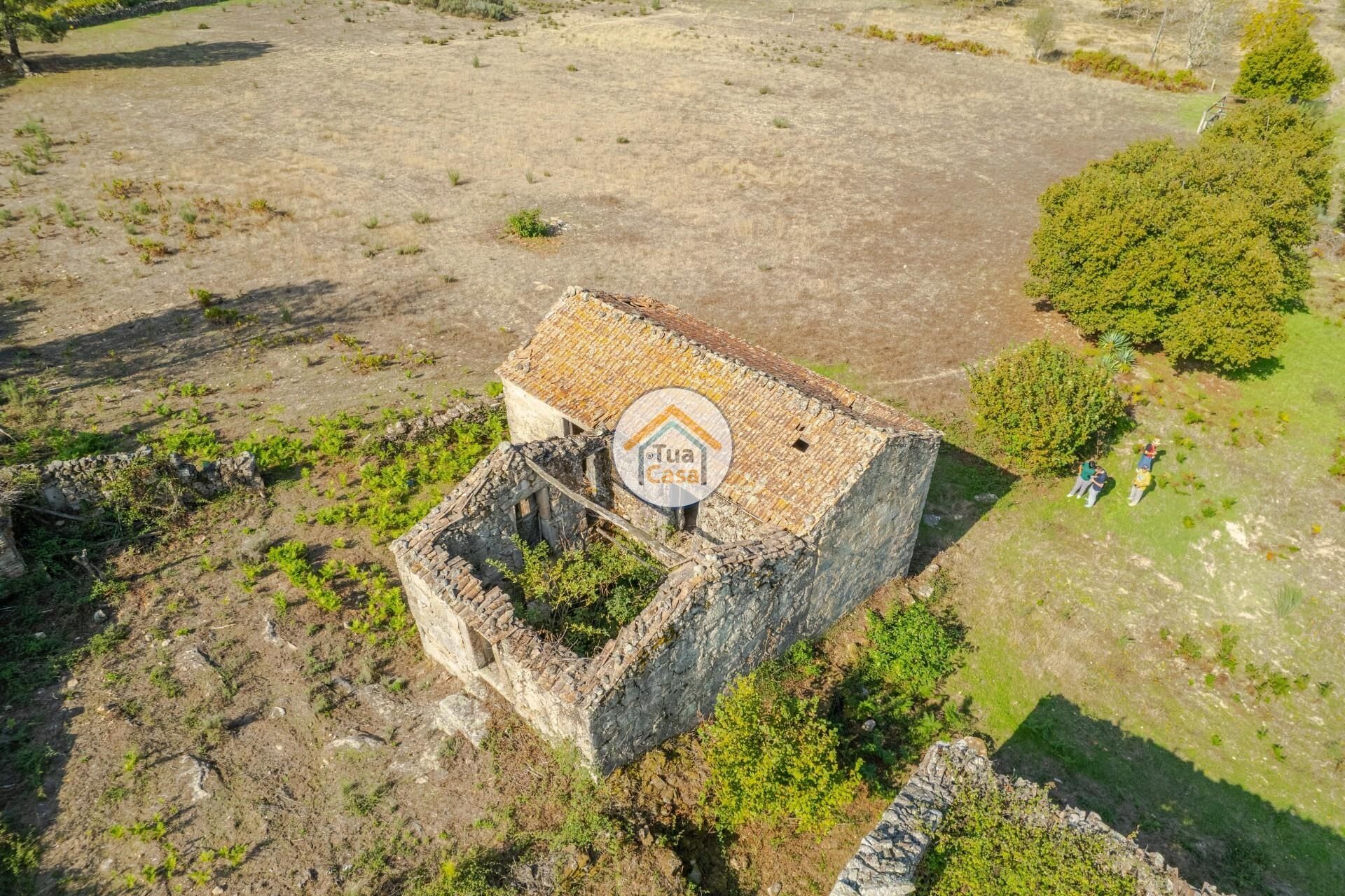 casa no Várzea de Tavares, Viseu 12348541