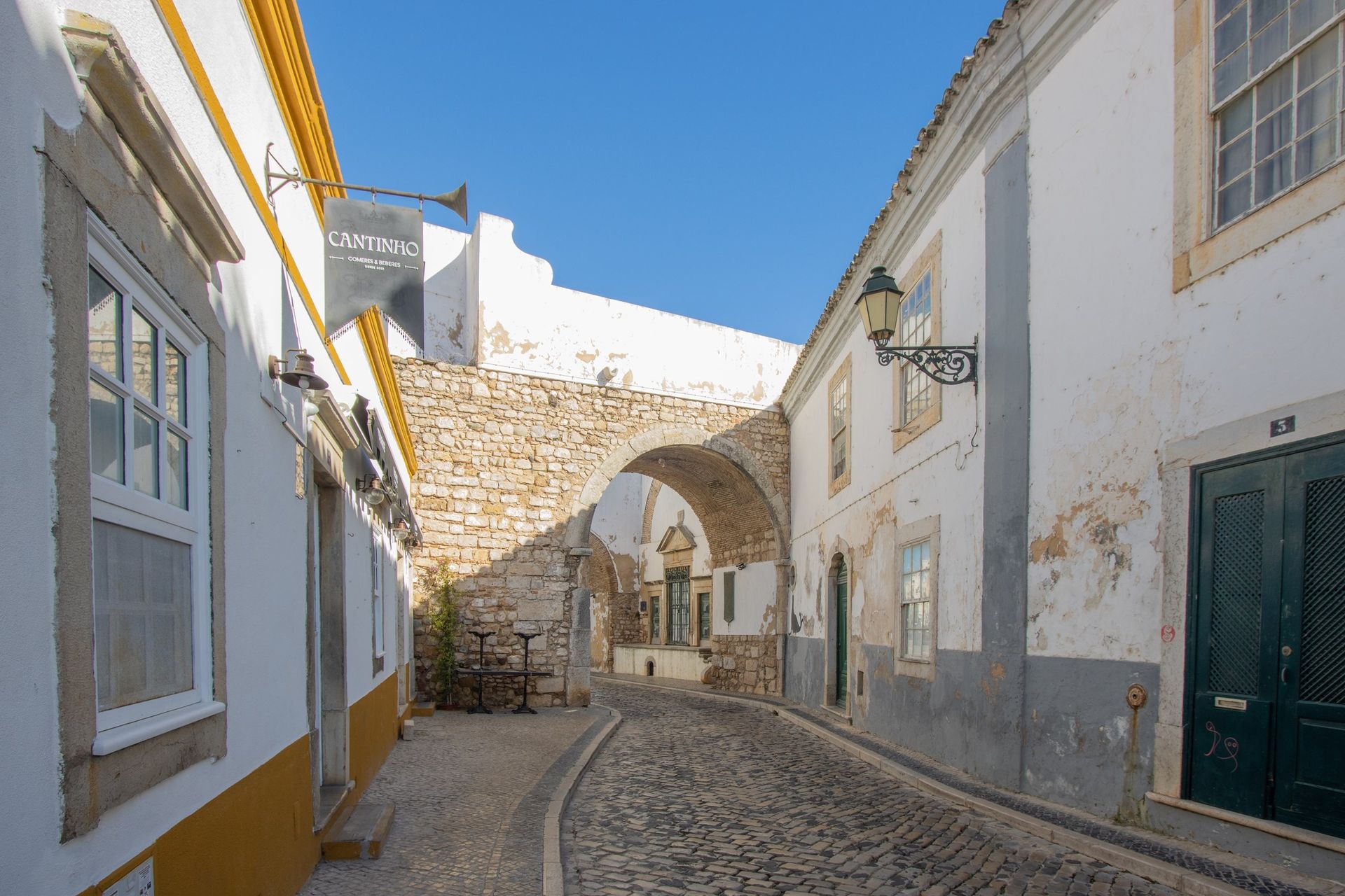 بيت في Faro, Faro District 12349830