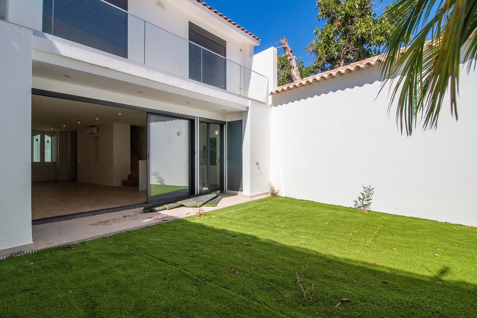 Hus i Faro, Faro District 12350064