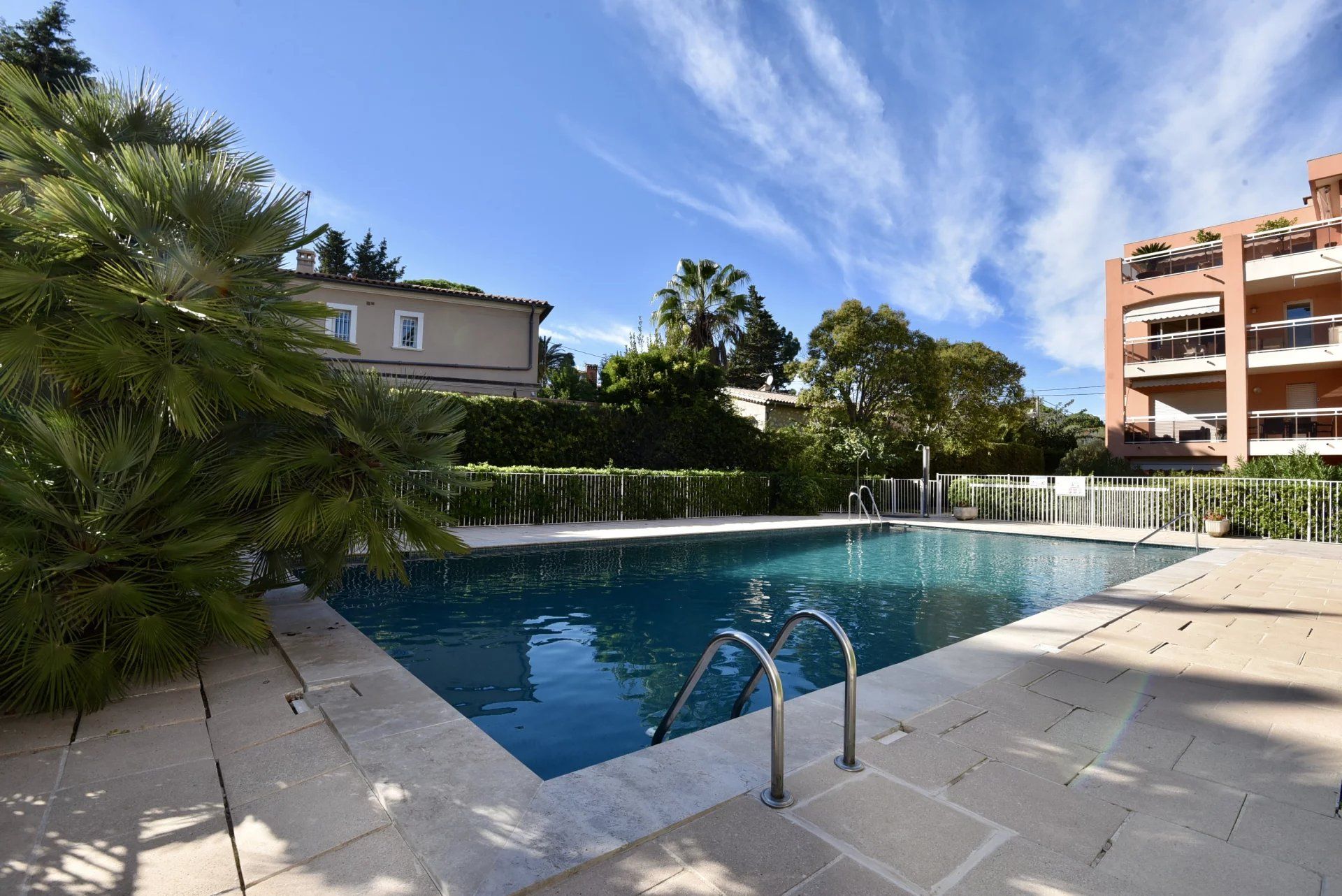 Condominium dans Antibes, Provence-Alpes-Côte d'Azur 12351378