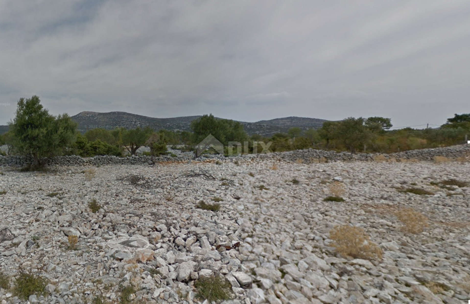 Tierra en Dubrava kod Tisna, Šibenik-Knin County 12351888