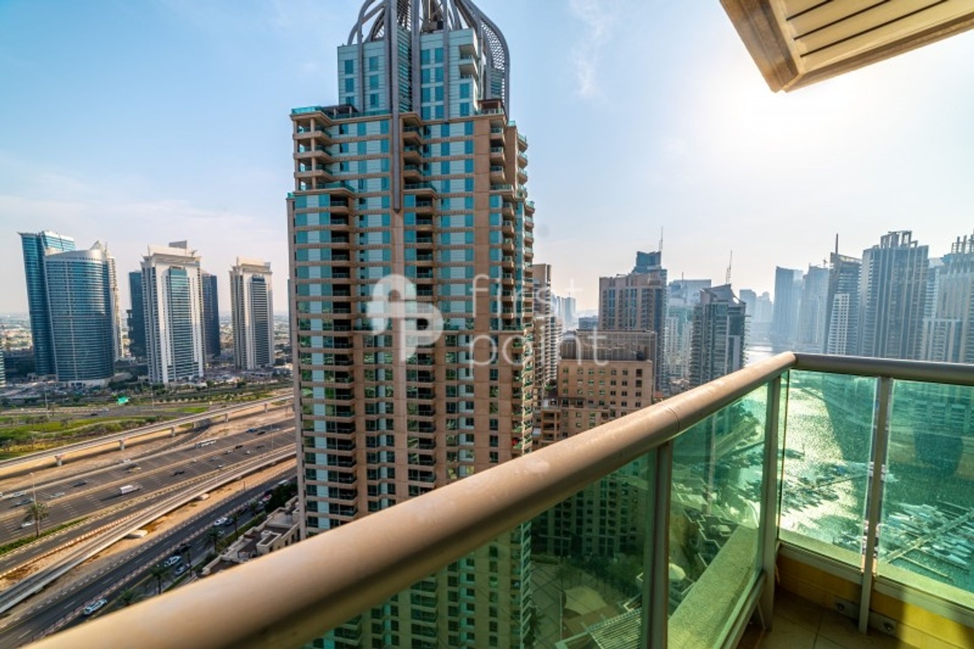 Condominium in Dubai, Dubai 12352289