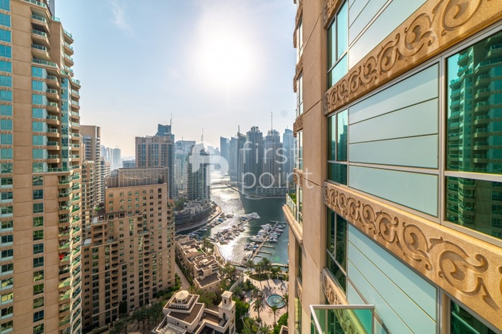 Condominium in Dubai, Dubai 12352289