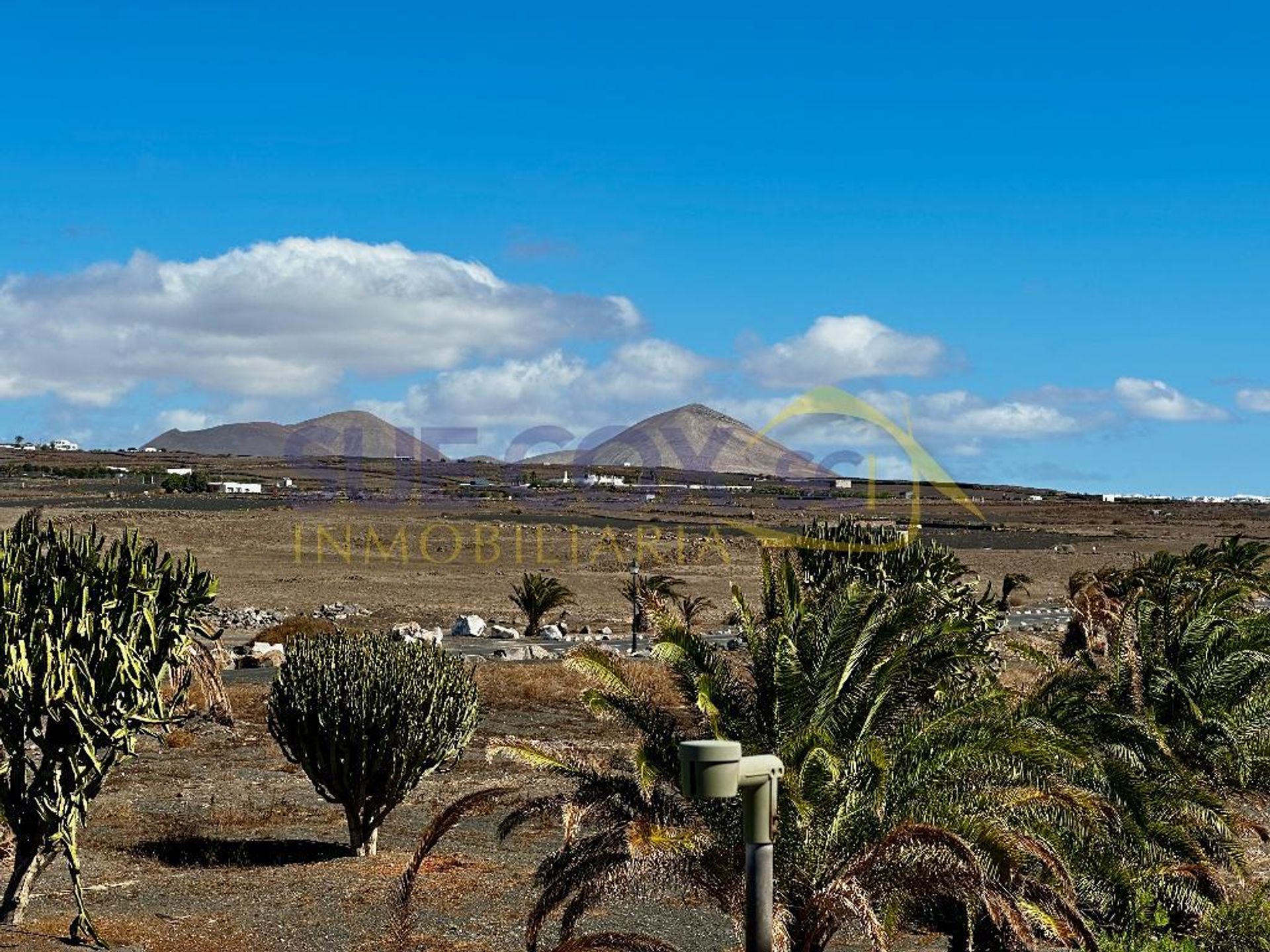 жилой дом в Puerto Calero, Canarias 12352989