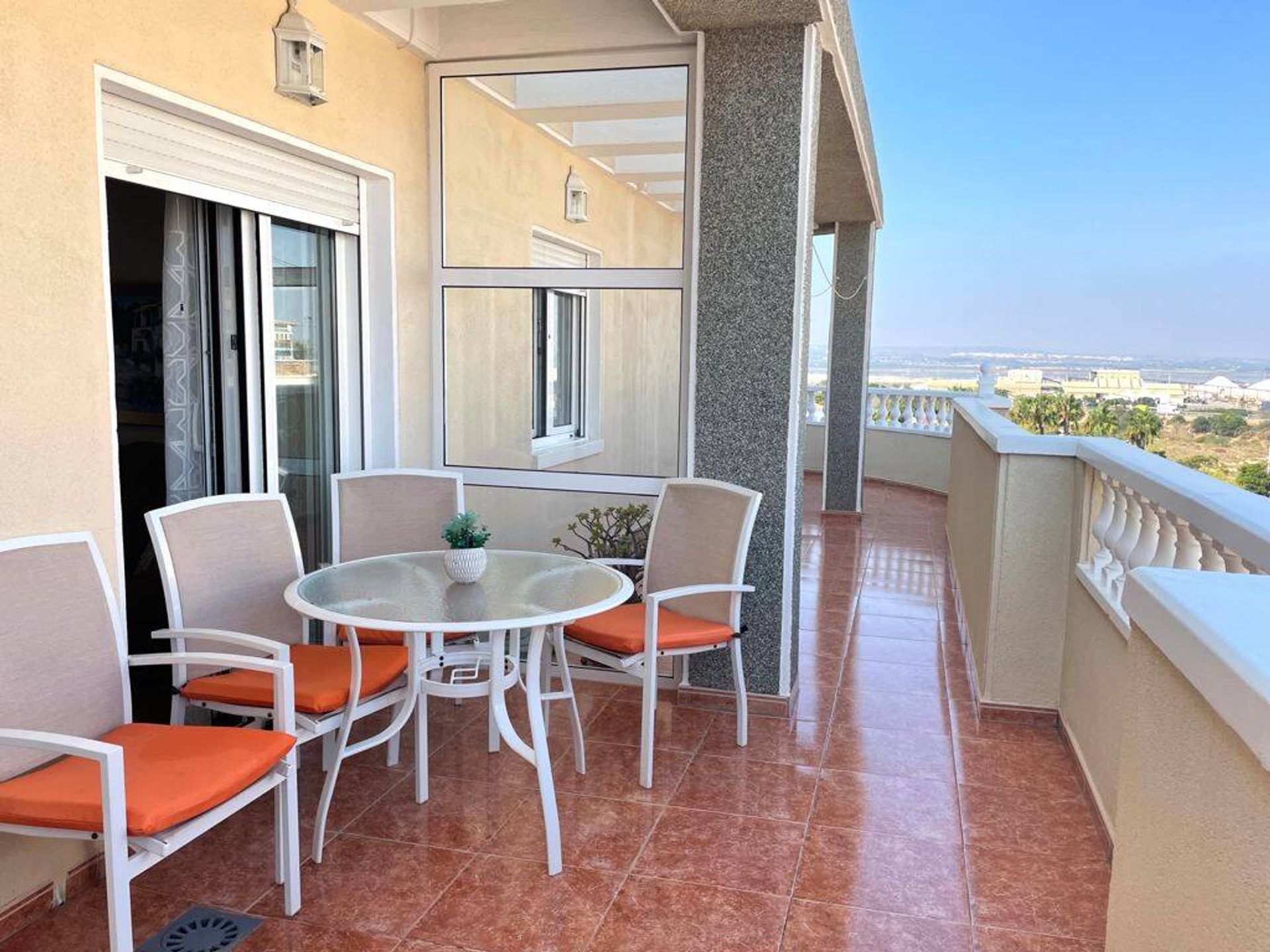 Condominium dans Torrevieja, Valencian Community 12353654