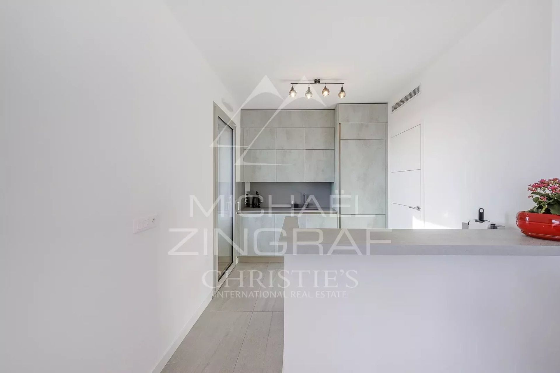 Condominio en Nice, Alpes-Maritimes 12354639