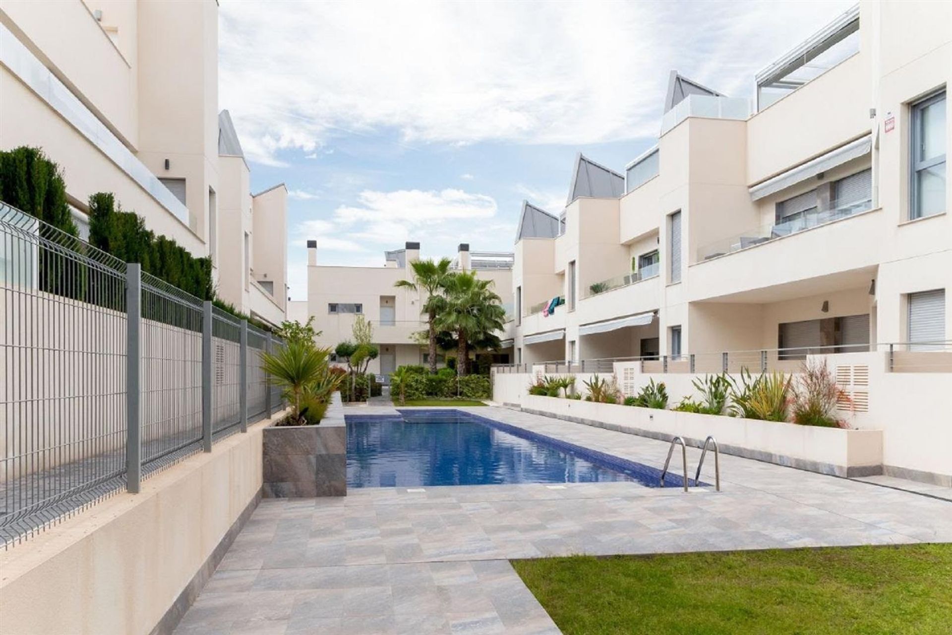 Condominio nel Torrevieja, Valenza 12355240