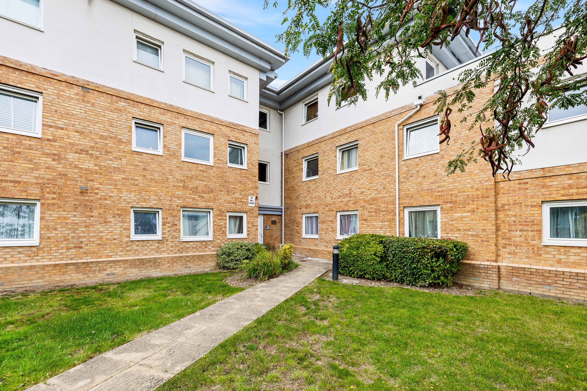 Condominio nel Molesey, England 12355619