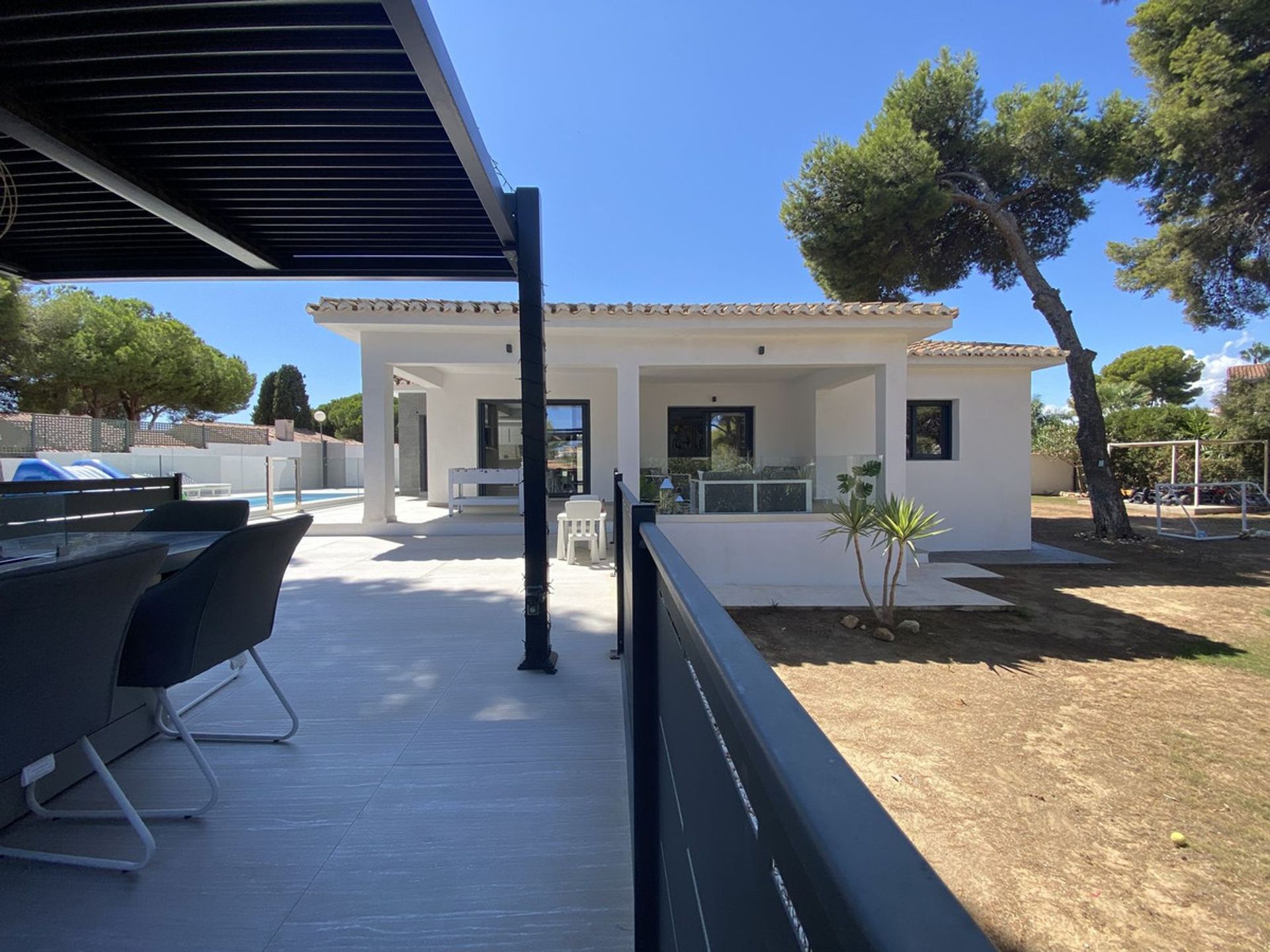 Casa nel Sitio de Calahonda, Andalusia 12355656