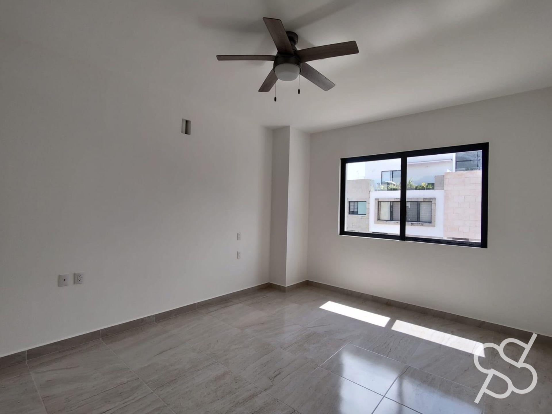 House in Cancun, Quintana Roo 12355808