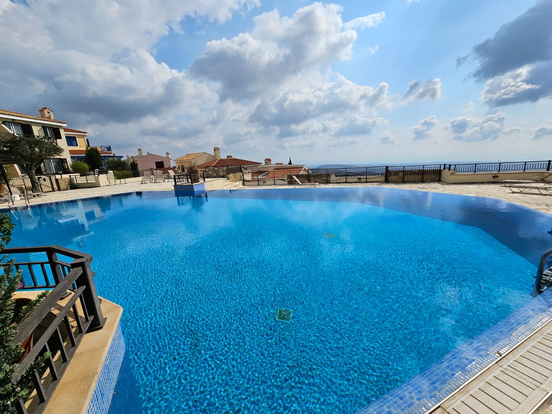 Condominio nel Tsada, Paphos 12356098