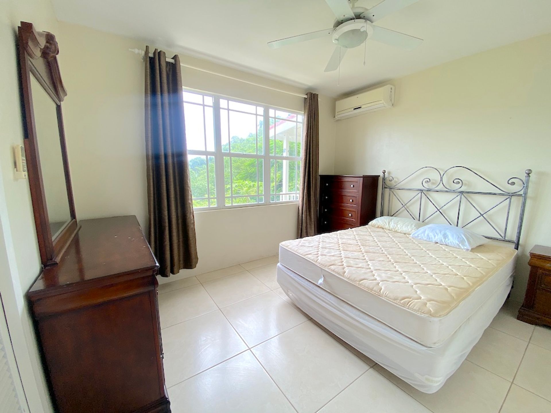 Hus i Road Town, Tortola 12356135