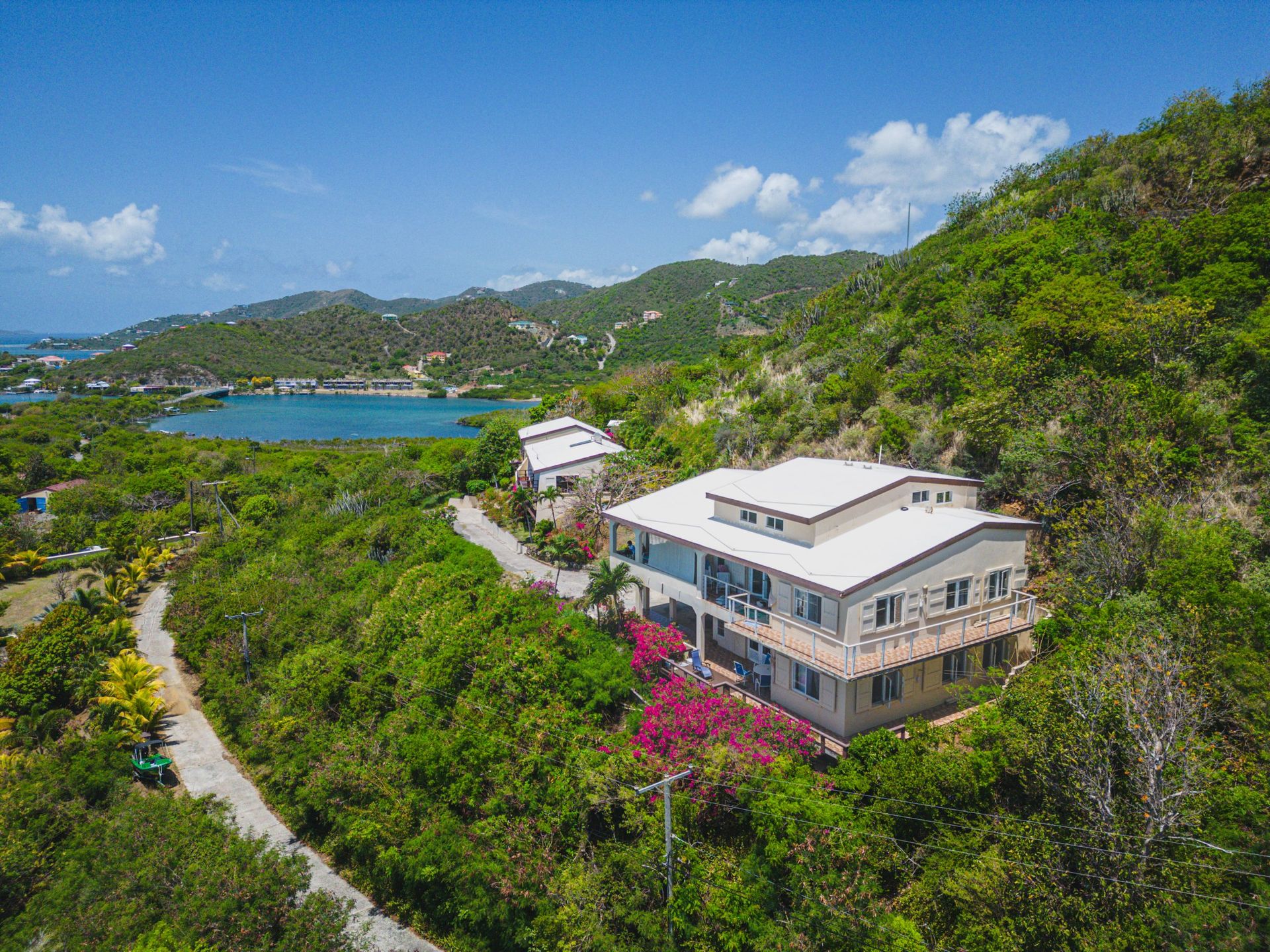 rumah dalam , Tortola 12356140