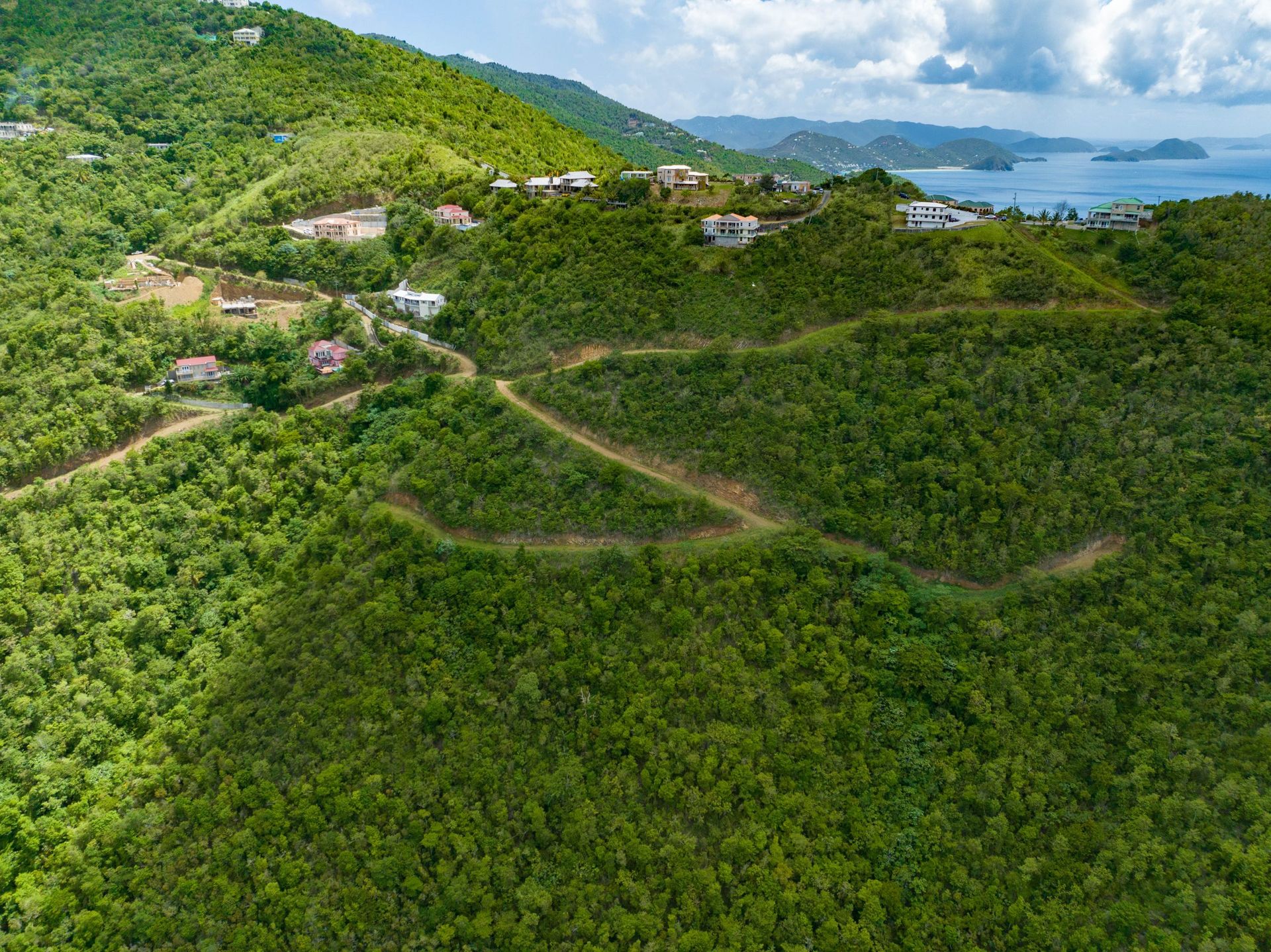 Tierra en bahía de coral, Islas Virgenes 12356163