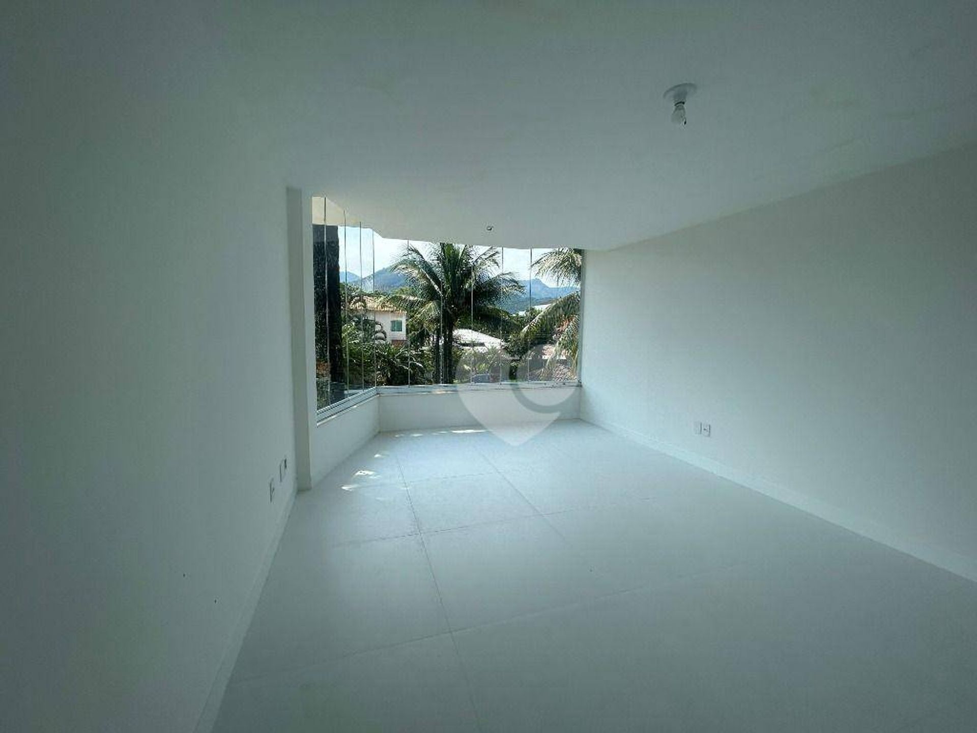 House in , Rio de Janeiro 12356994