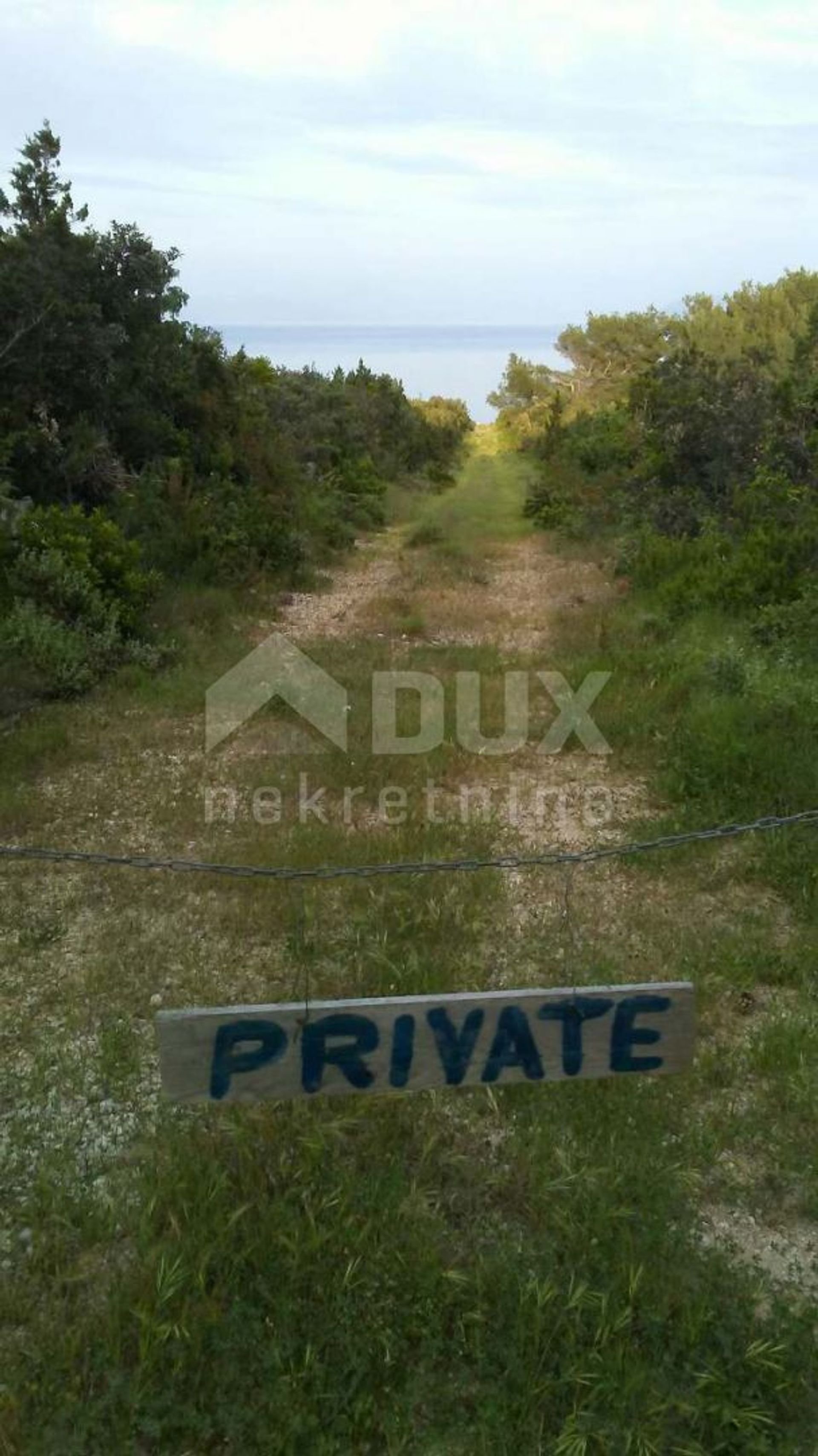 Land i Jelsa, Splitsko-Dalmatinska Zupanija 12357966